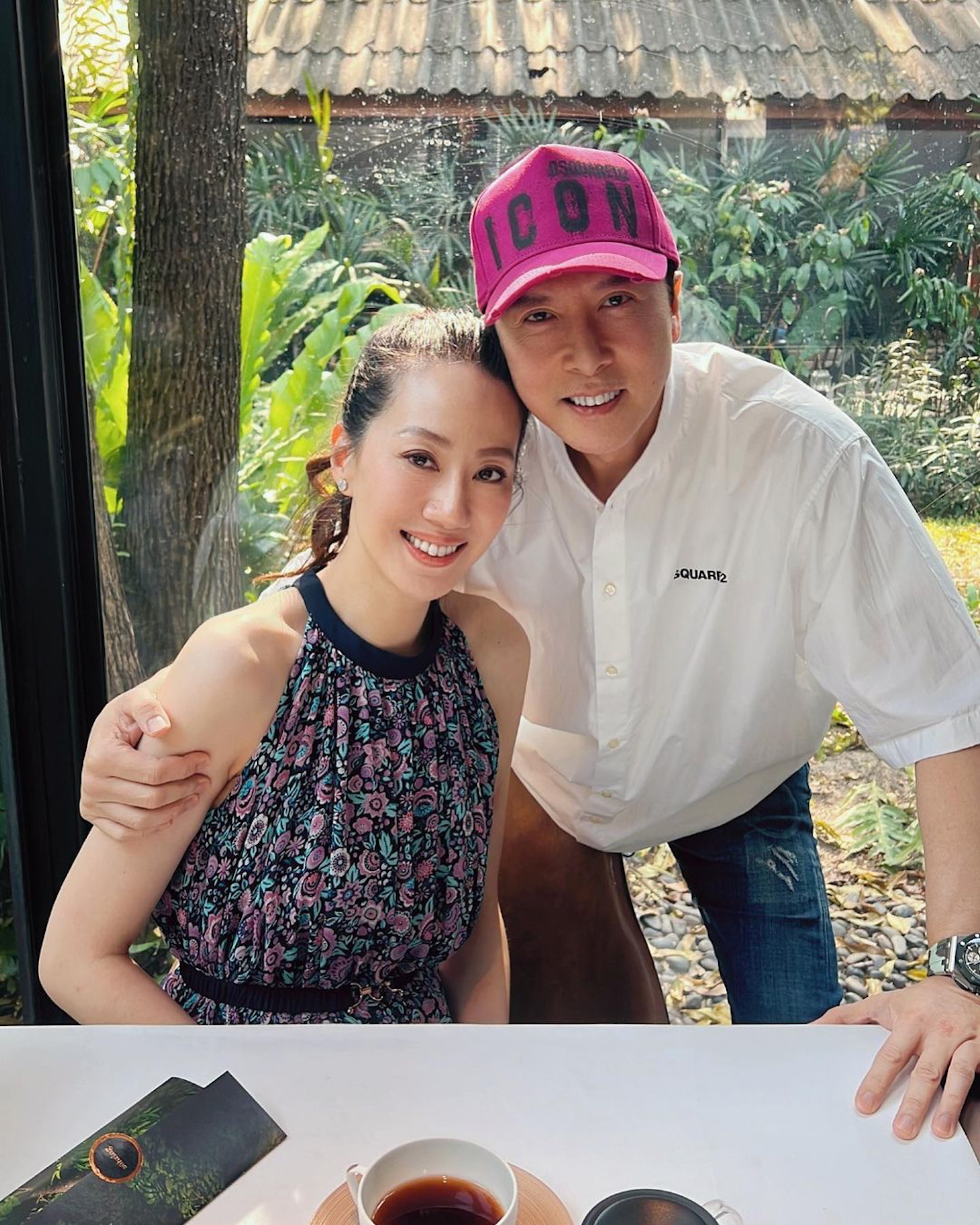 相中的甄子丹與汪詩詩大放甜蜜合照,羡煞旁人! ( IG@sweetcil ) 相中的甄子丹與汪詩詩大放甜蜜合照,羡煞旁人! ( IG@sweetcil )
