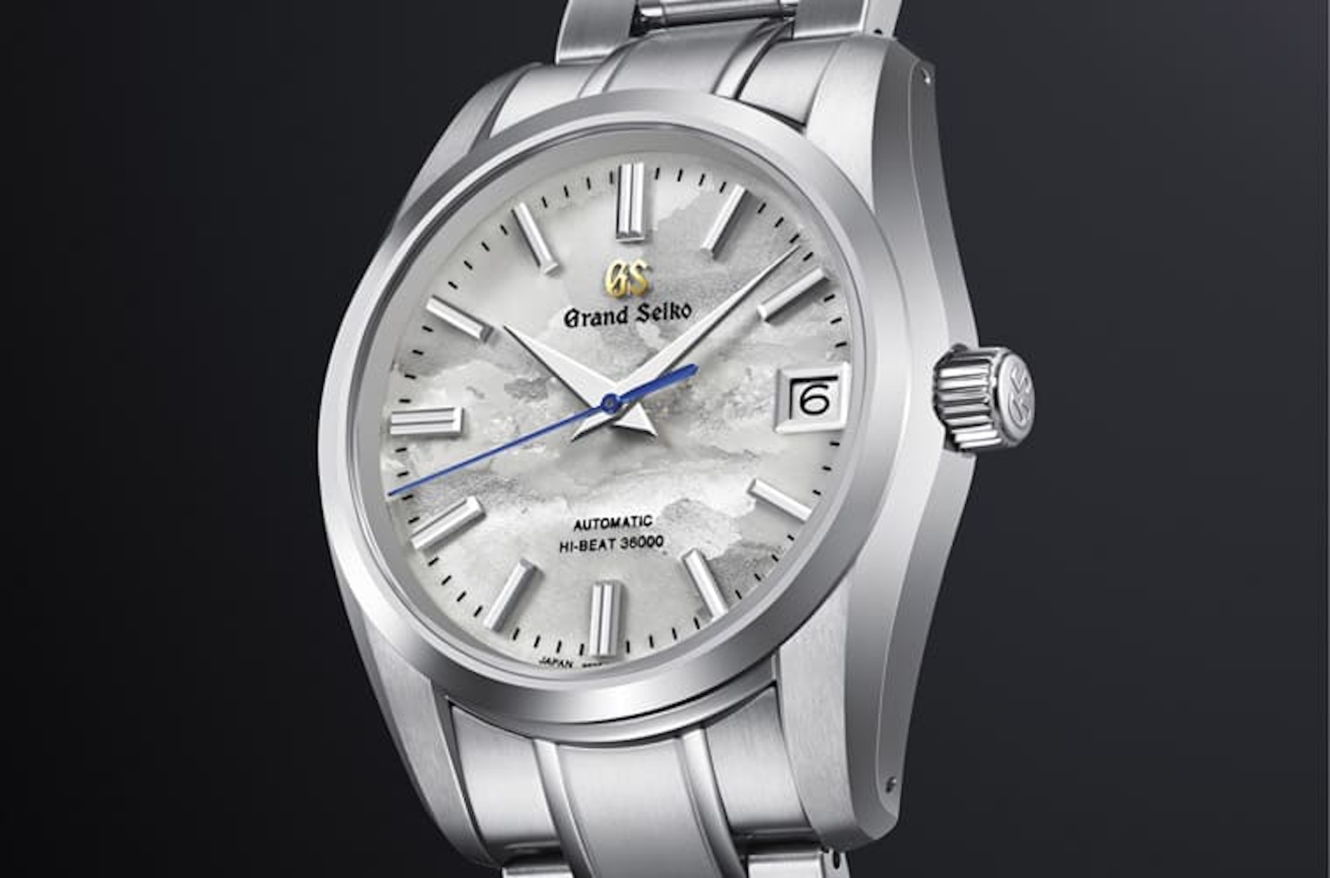 SBGH311以如同水墨畫的暈染面盤,呈現出岩手山的雲海奇景。(GRAND SEIKO官網) SBGH311以如同水墨畫的暈染面盤,呈現出岩手山的雲海奇景。(GRAND SEIKO官網)
