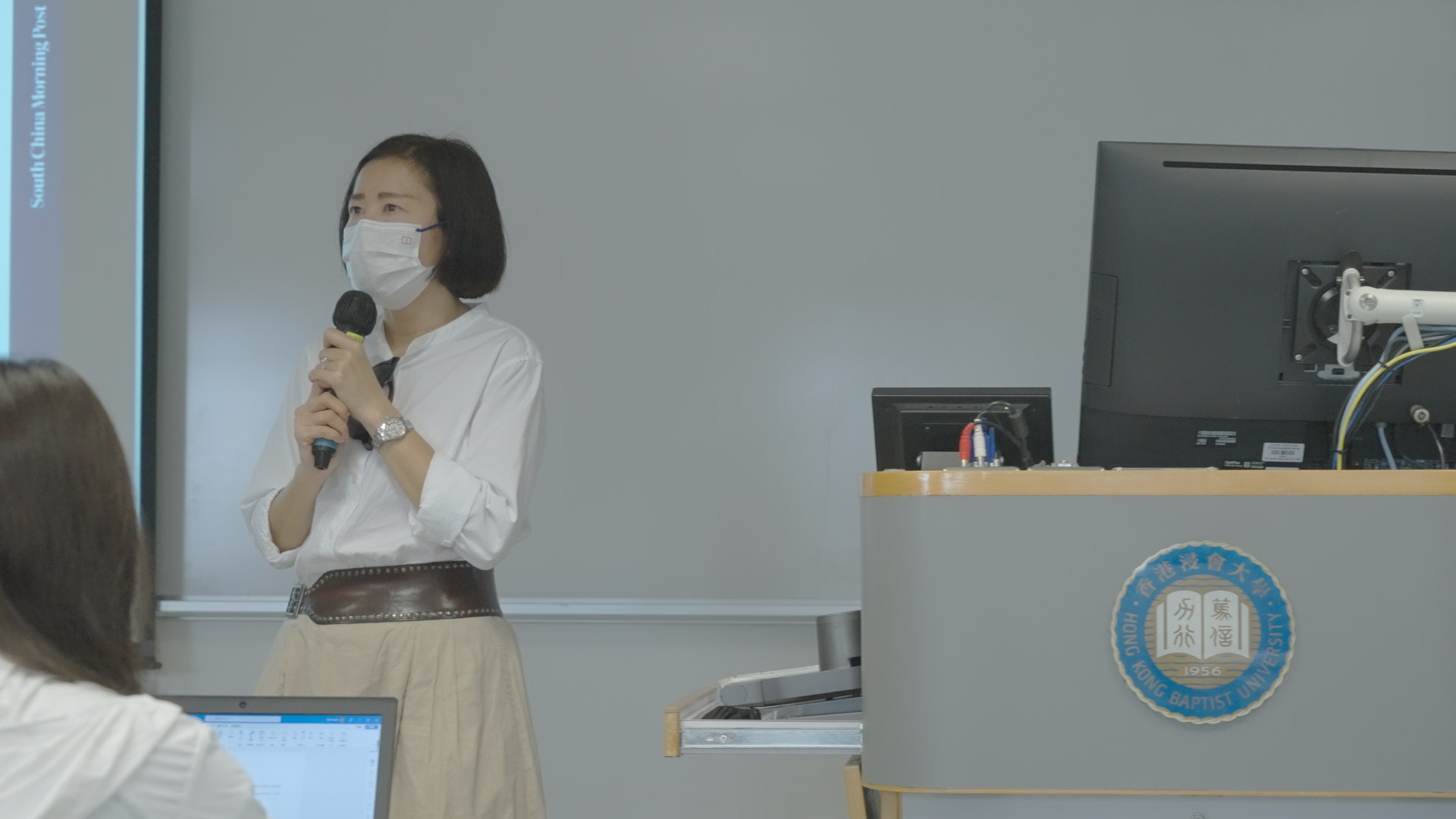 《南華早報》港聞部採訪主任曾佩儀為首屆香港浸會大學新聞工作者訪問學人之一。(浸大提供) 《南華早報》港聞部採訪主任曾佩儀為首屆香港浸會大學新聞工作者訪問學人之一。(浸大提供)