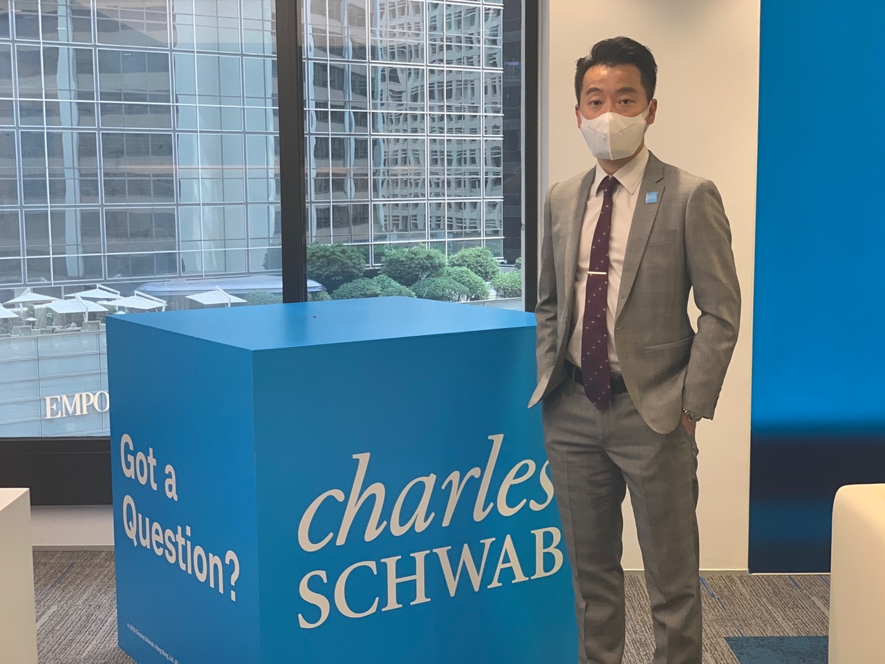 嘉信理財維持今年底前減息預期偏好高派息及高現金流企業