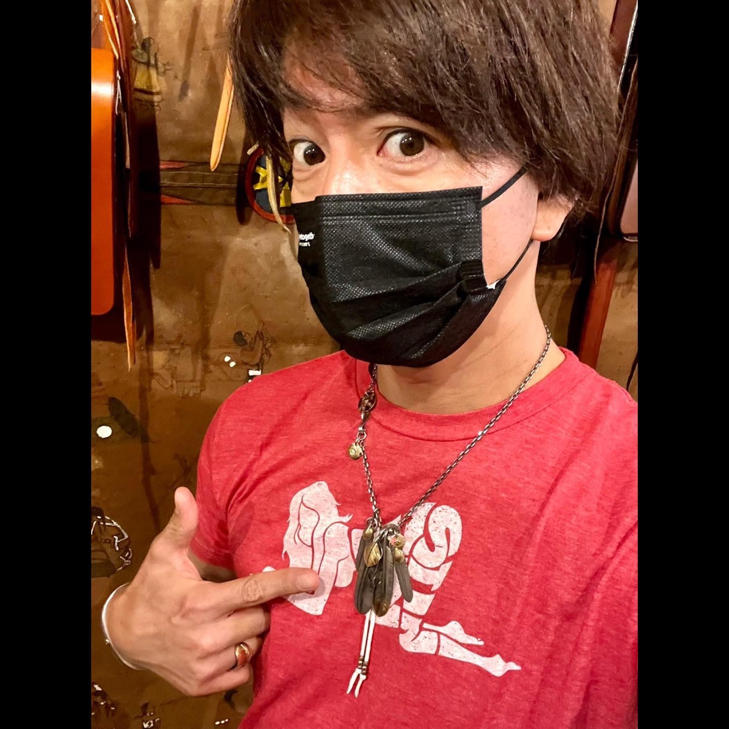 潮流教父藤原浩新三方聯名鞋登場！黑白配色選用CONVERSE長青鞋型