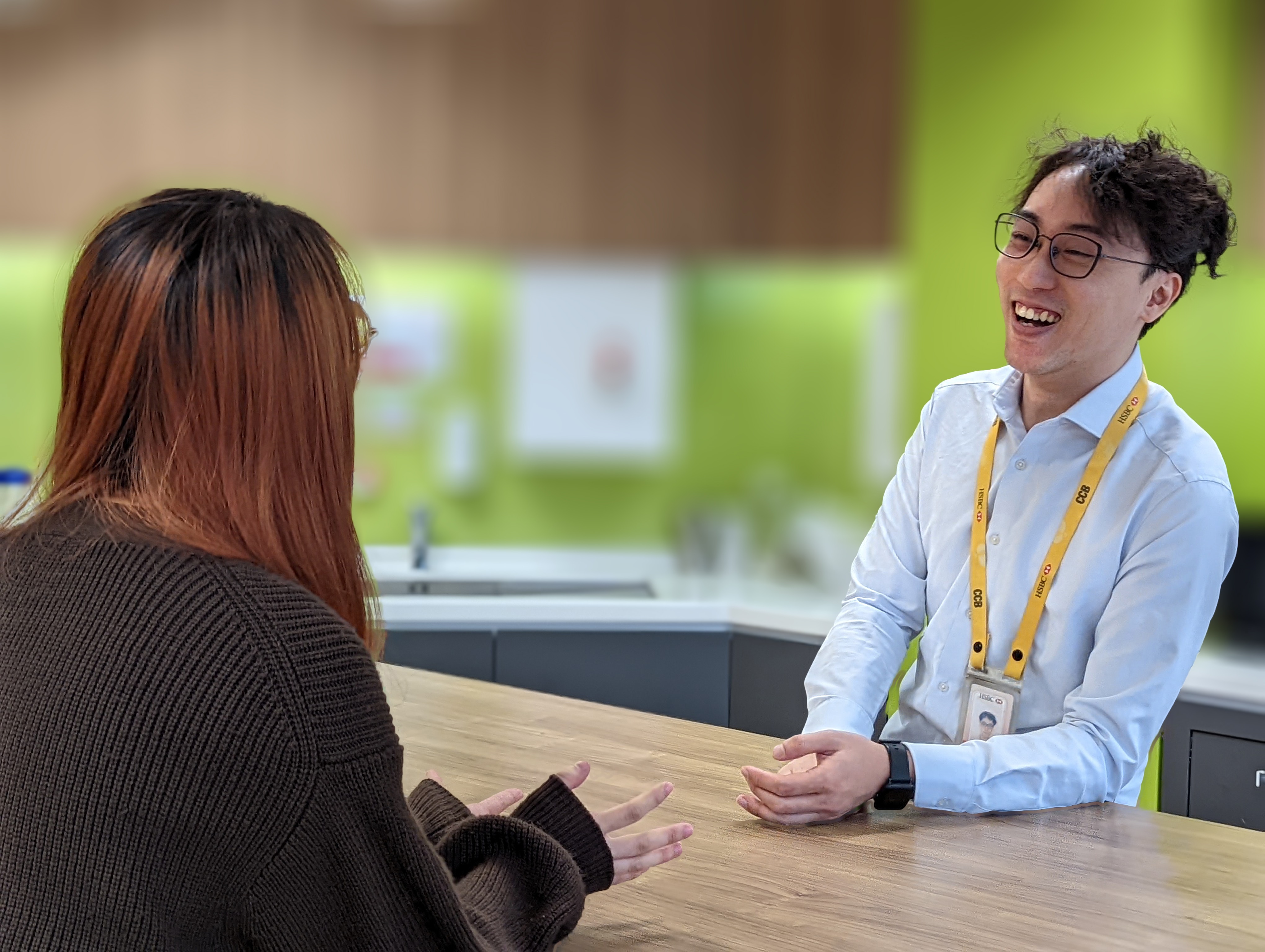 無須相關經驗+全面在職培訓滙豐客服成員分享踏上職場成功路歷程