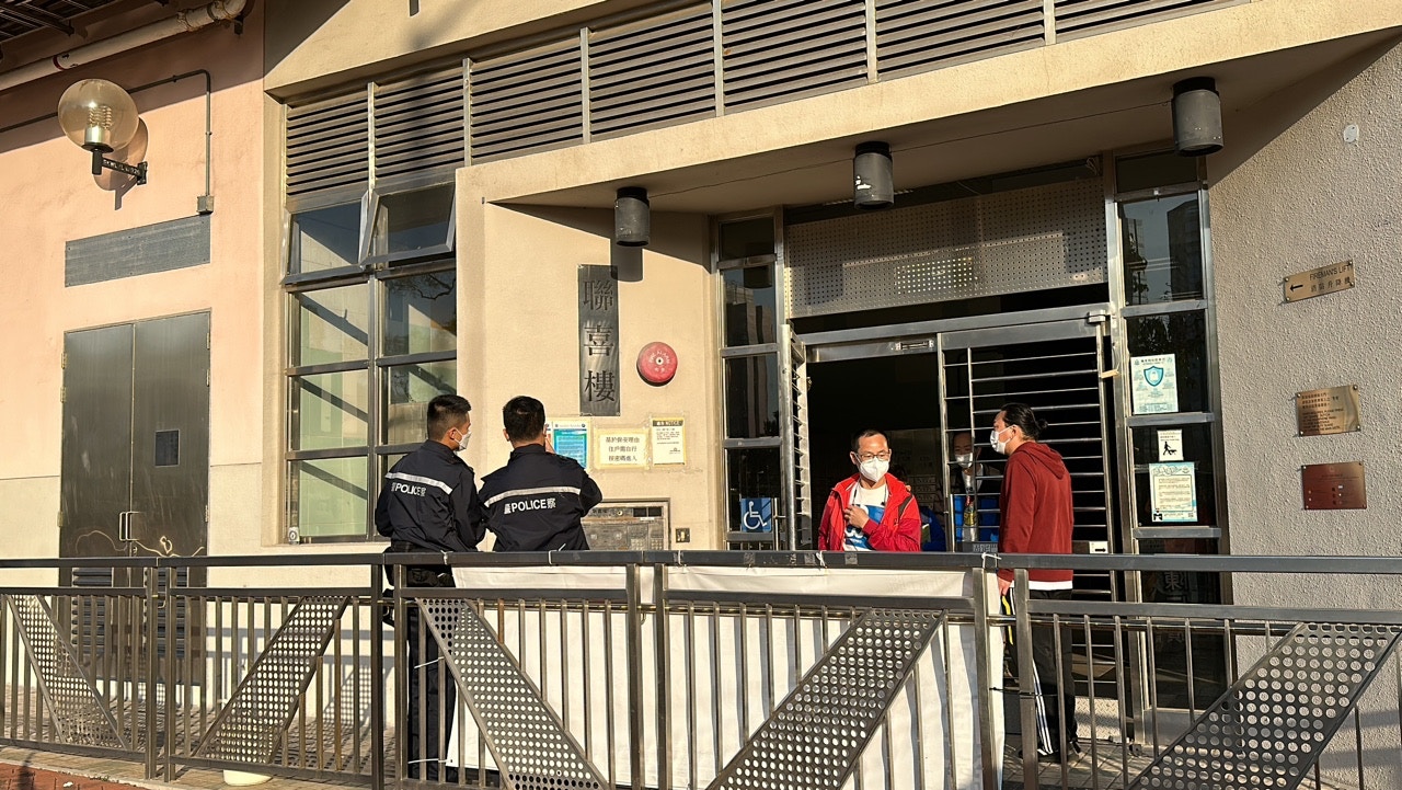 珍惜生命｜葵聯邨中三男生墮樓　昏迷送院不治