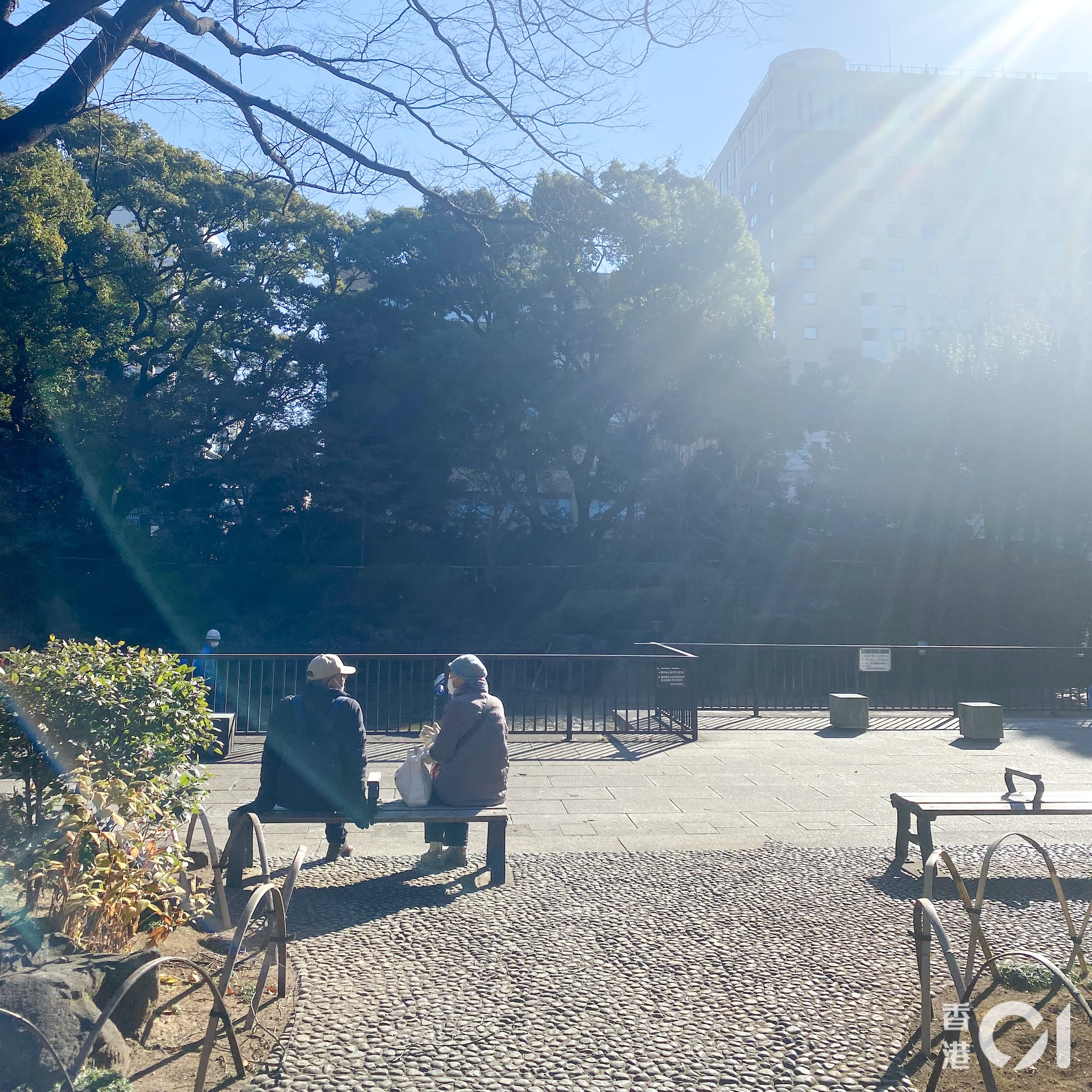 【橫濱自由行景點/行路Fantasy】橫濱公園並不大,但設施齊備,是散步好去處。 【橫濱自由行景點/行路Fantasy】橫濱公園並不大,但設施齊備,是散步好去處。