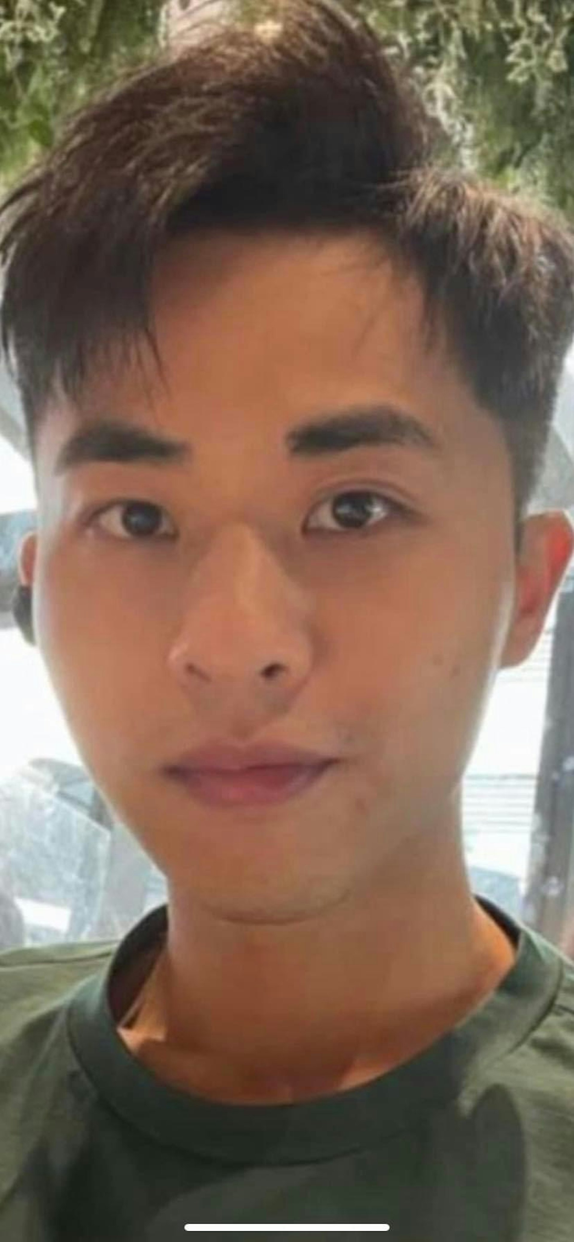 被告鄺港智(蔡天鳳前夫)