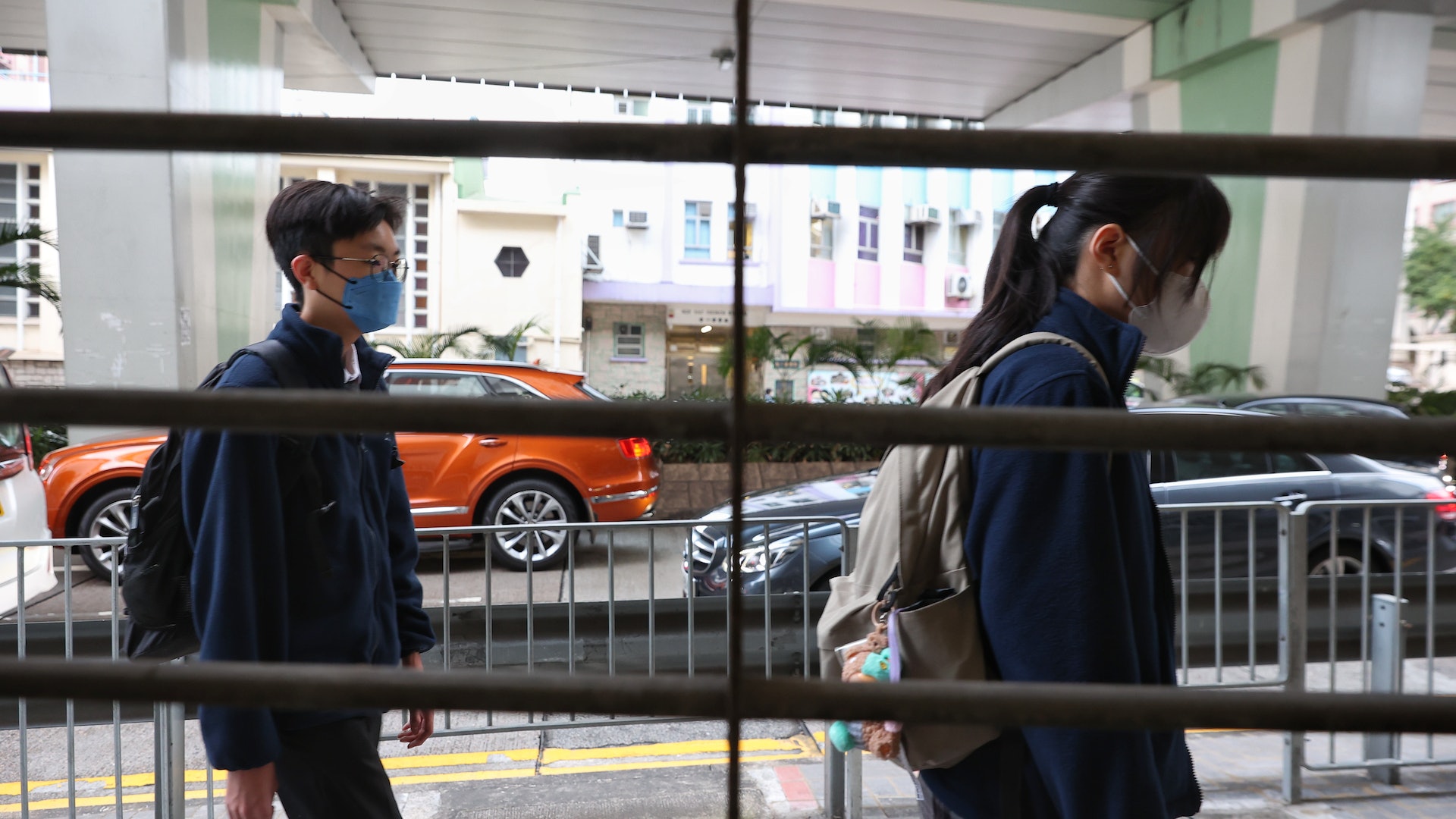 口罩令取消|教育局:全港學校周三起可除罩 小學幼稚園快測維持 口罩令取消|教育局:全港學校周三起可除罩 小學幼稚園快測維持