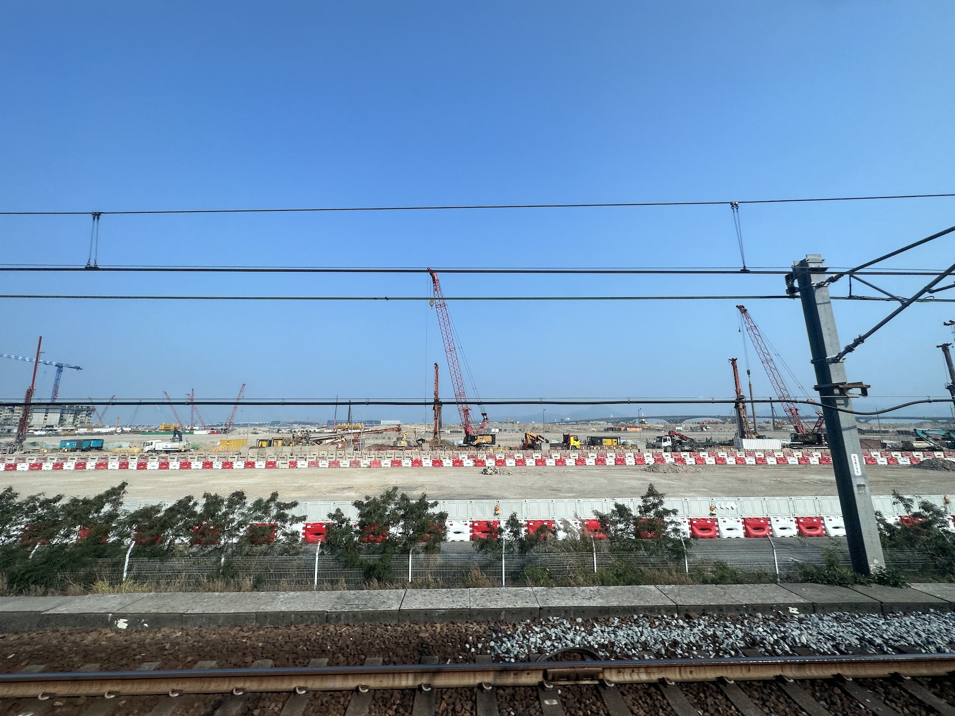 政府今日(28日)批准東涌線延線項目的財務安排,行政會議批准向港鐵公司批出東涌第113區用地的物業發展權。(資料圖片) 政府今日(28日)批准東涌線延線項目的財務安排,行政會議批准向港鐵公司批出東涌第113區用地的物業發展權。(資料圖片)