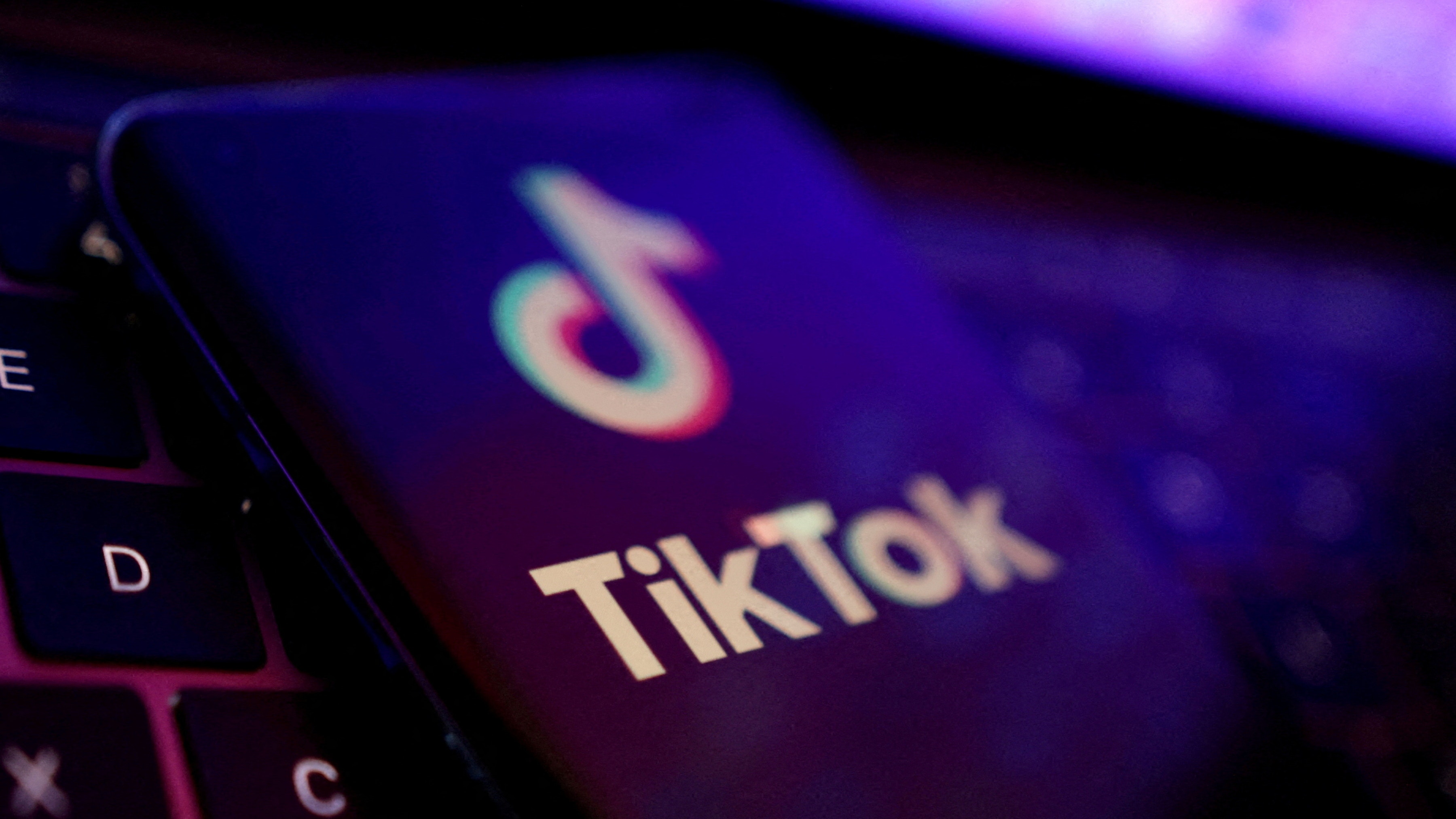 美国众院委员会通过赋权拜登全国禁用TikTok