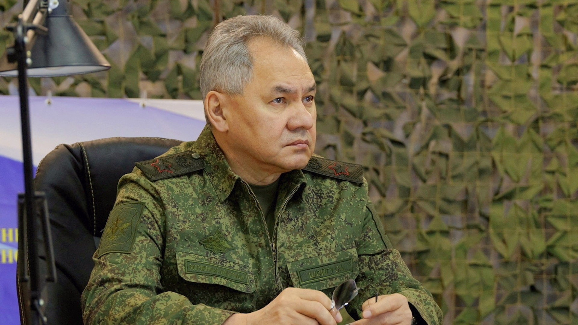 俄羅斯國防部稱,部長紹伊古2023年3月4日對部署在烏克蘭的俄軍前線指揮所進行檢查,並主持會議。(Reuters)