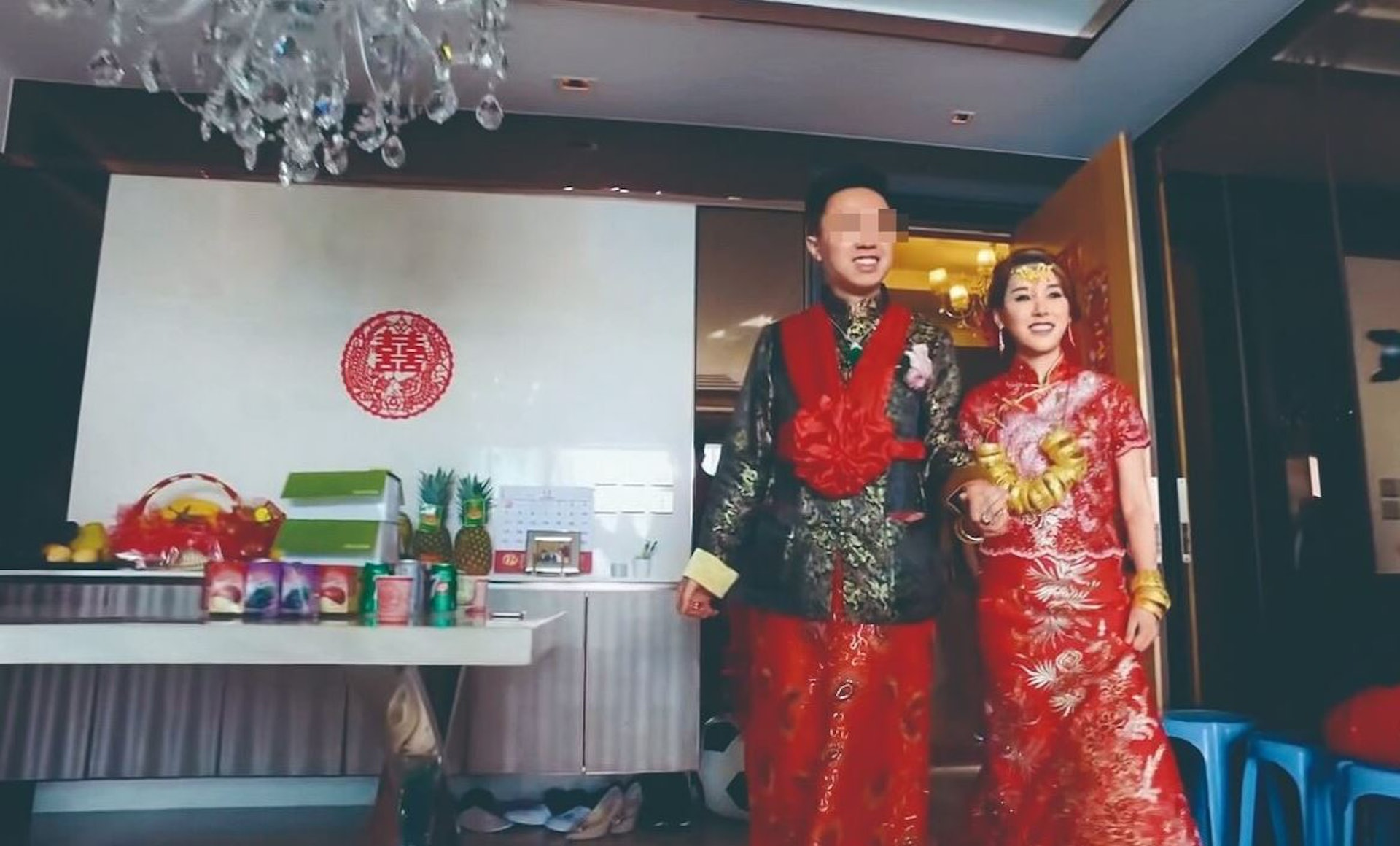 蔡天鳳(Abby Choi)Chris婚禮片段曝光 。