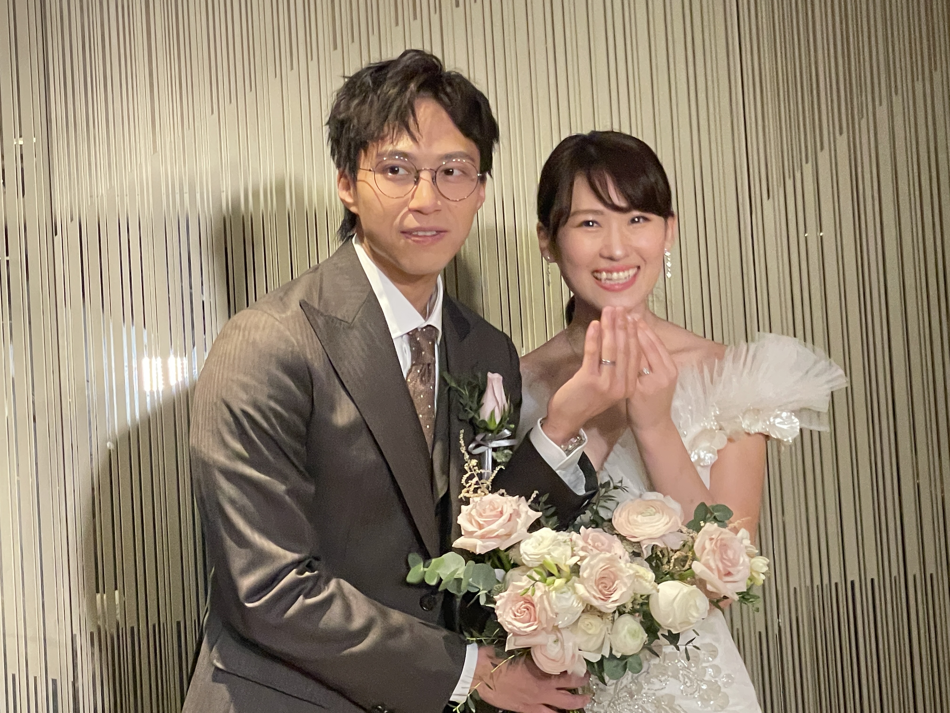 坤哥和愛子今日補擺喜酒。（趙允琳攝）