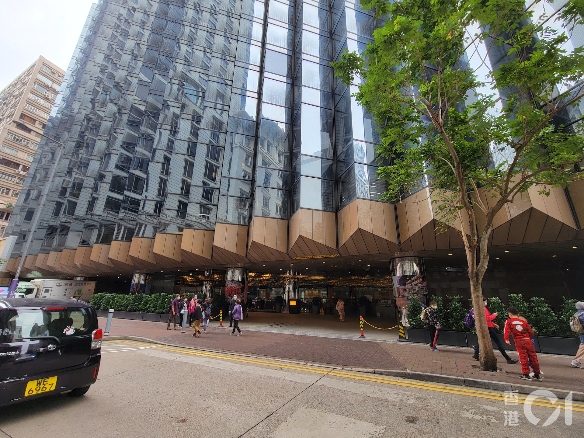 警方調查後,亦發現有另一名受害人於尖沙咀另一間酒店遭迷暈。(蔡正邦攝) 警方調查後,亦發現有另一名受害人於尖沙咀另一間酒店遭迷暈。(蔡正邦攝)