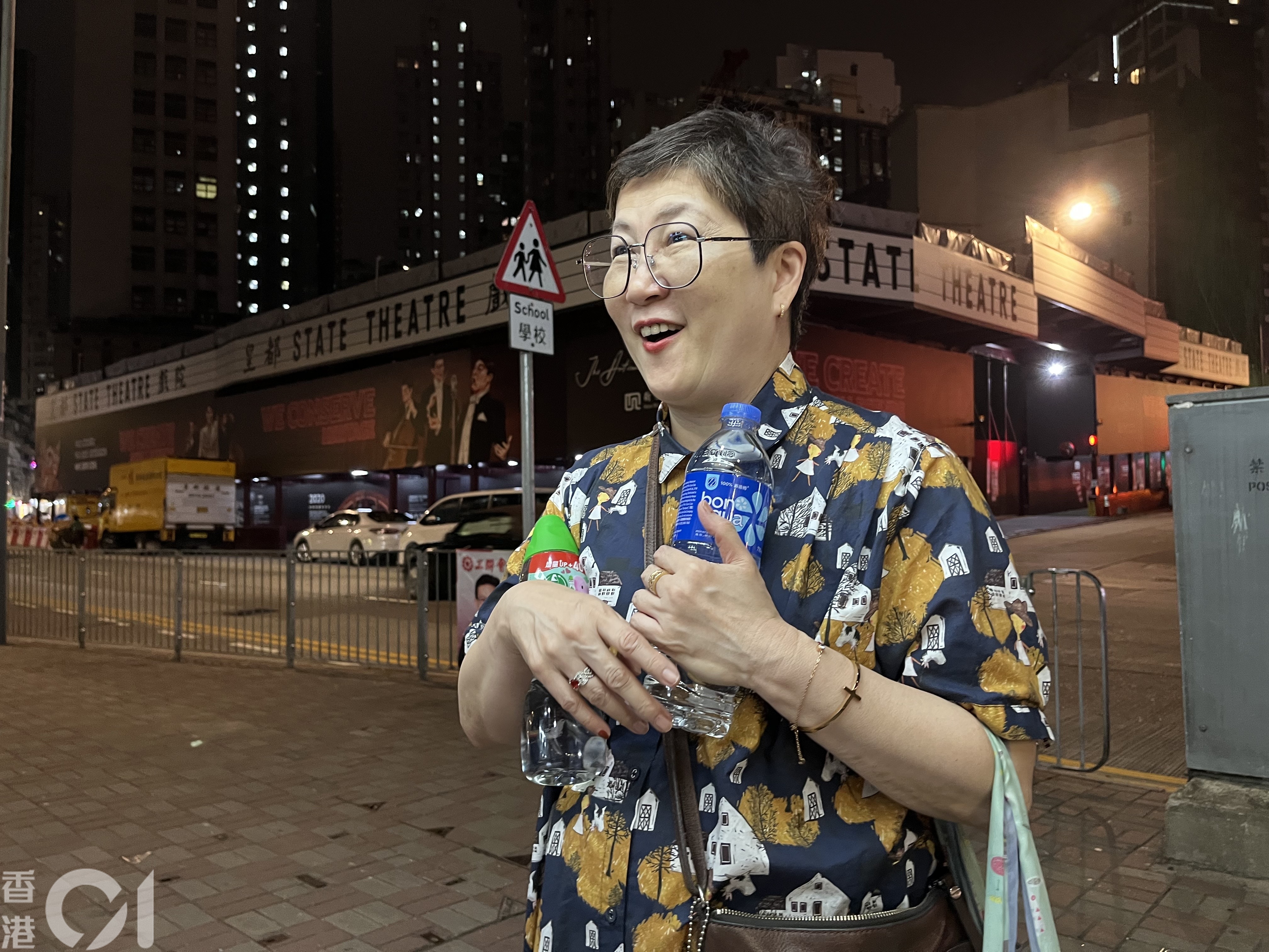 洪女士对结业感到可惜,估计确有人不付款便取走饮品。(欧阳德浩摄)