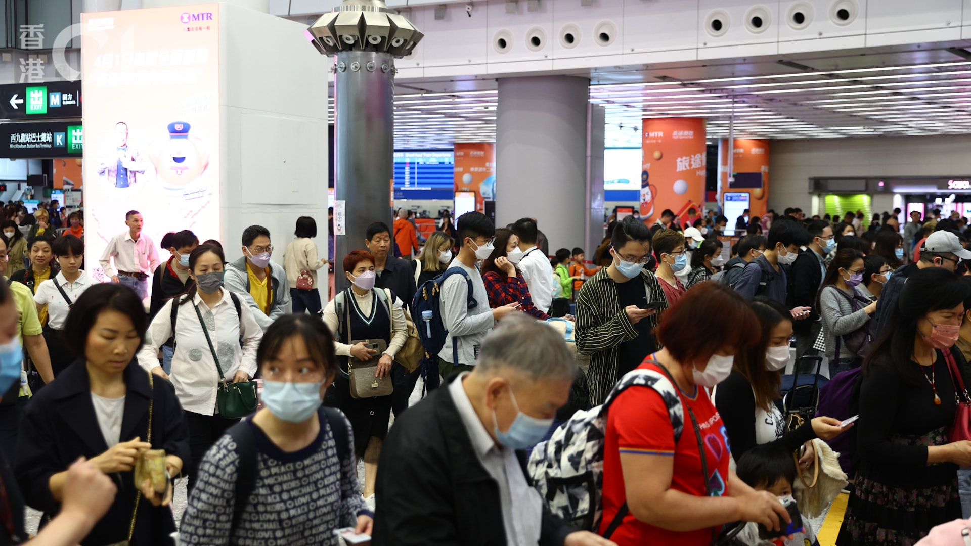 颱風蘇拉|高鐵8.31至9.3來往西九及內地約40班次取消(附名單) 颱風蘇拉|高鐵8.31至9.3來往西九及內地約40班次取消(附名單)