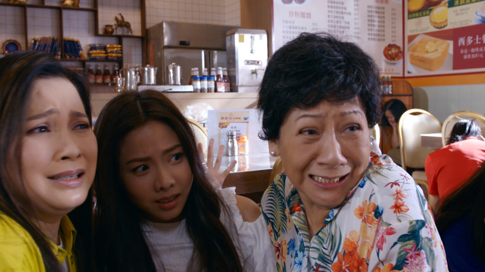接龍二太(蘇恩磁飾)和三太(樊亦敏飾)在《隱形戰隊》中飾演母女。(《隱形戰隊》截圖) 接龍二太(蘇恩磁飾)和三太(樊亦敏飾)在《隱形戰隊》中飾演母女。(《隱形戰隊》截圖)