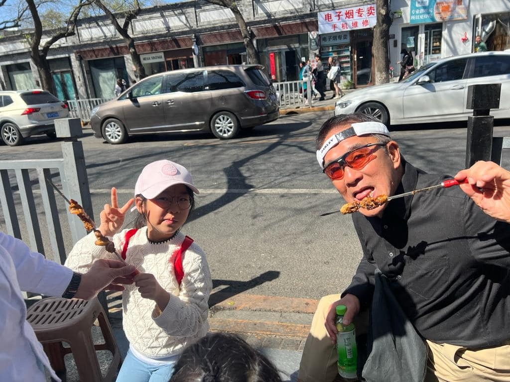 立法會議員田北辰家人到北京深度遊六日。雖然一家人玩得盡興，但田北辰最後也不忘溫馨提醒：「聽日記得起身返工啊！」（田北辰Facebook圖片）