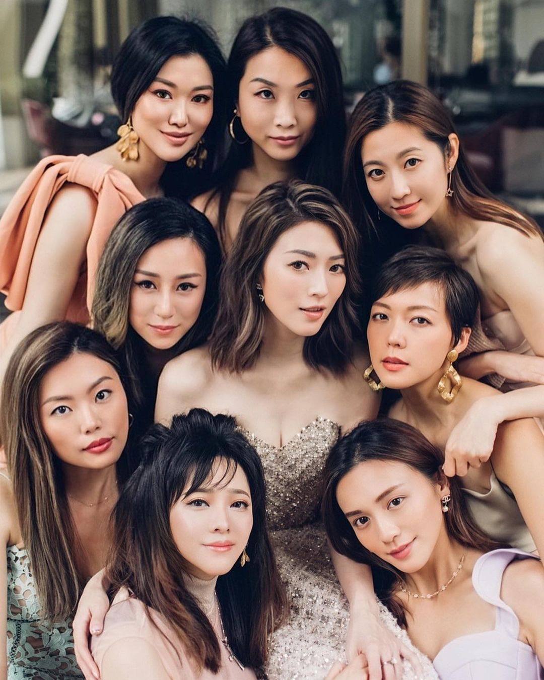 姊妹 