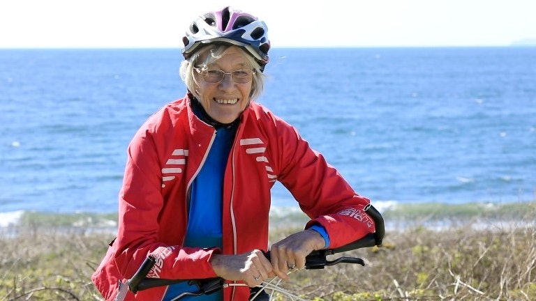英國84歲婆婆3度經歷喪兒之痛 藉踩單車療傷繞蘇格蘭1圈籌款 英國84歲婆婆3度經歷喪兒之痛 藉踩單車療傷繞蘇格蘭1圈籌款