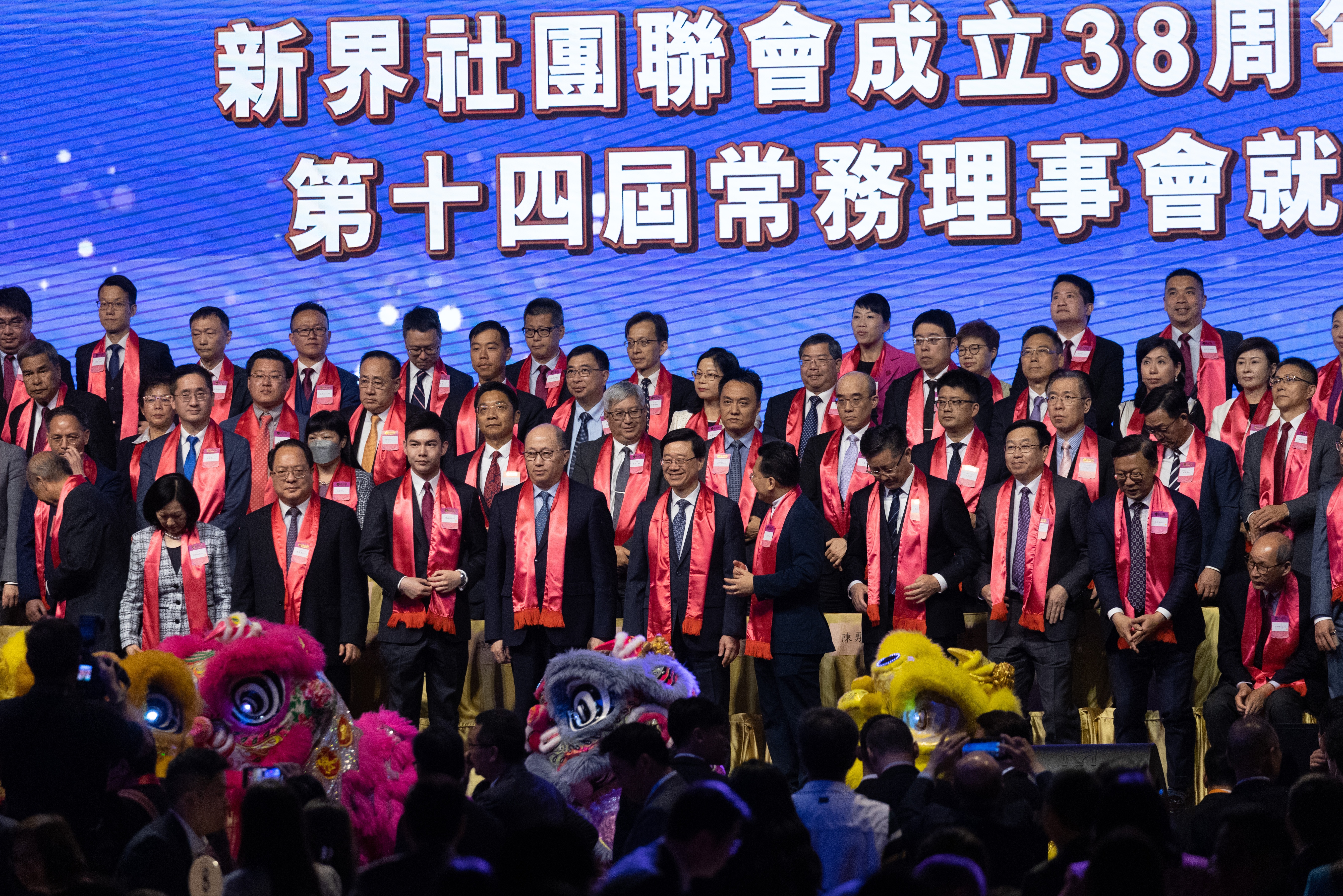 新社聯38周年會慶暨第十四屆常務理事會就職典禮。（廖雁雄攝）