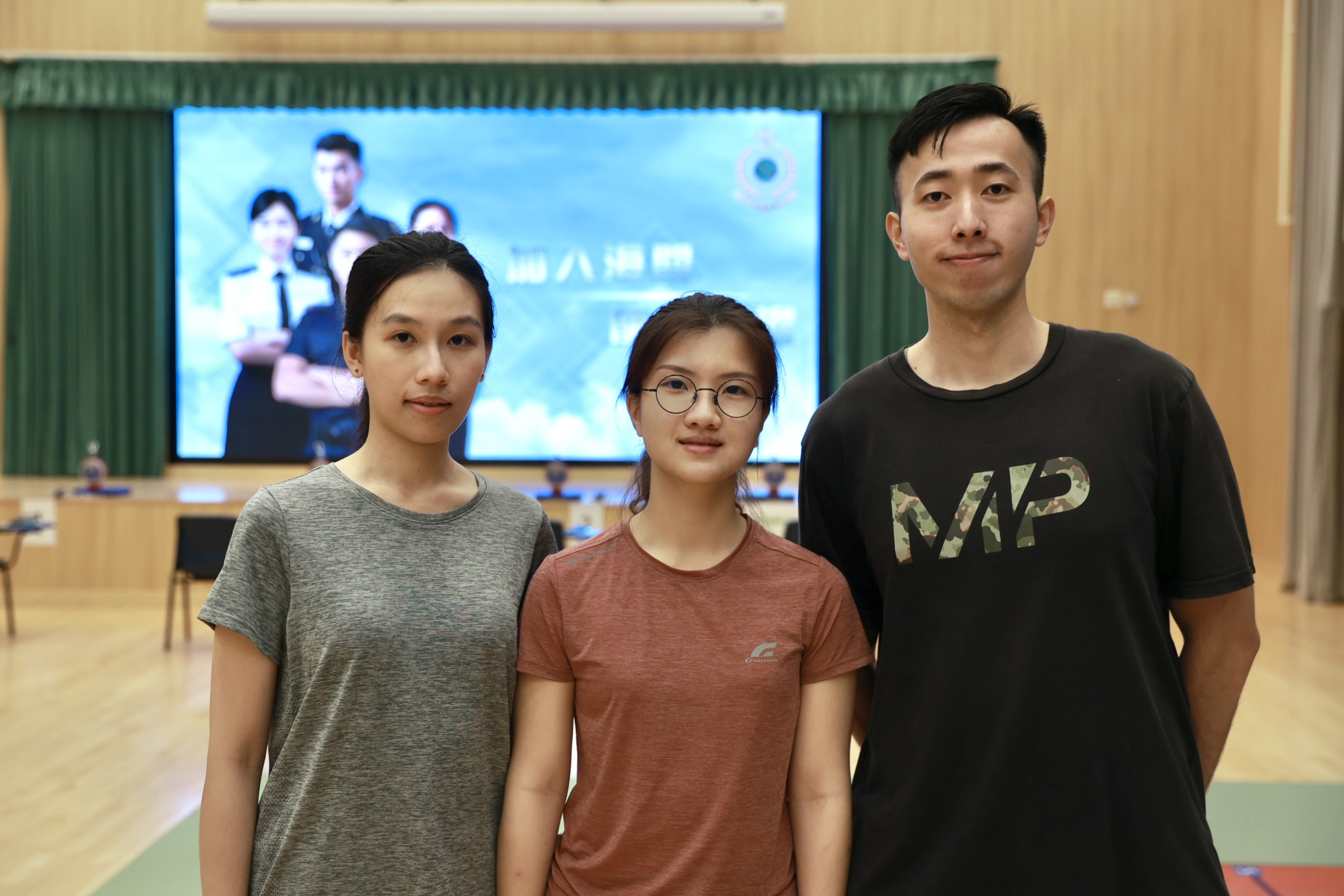 海關下周起聘督察、關員九巴文員參加體驗日稱不怕海關工作危險| LIHKG 討論區