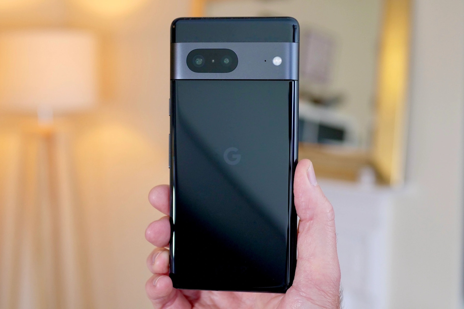 受影響機款:Pixel 6、Pixel 6 Pro、Pixel 6a、Pixel 7和Pixel 7 Pro(圖片來源:Digital Trends) 受影響機款:Pixel 6、Pixel 6 Pro、Pixel 6a、Pixel 7和Pixel 7 Pro(圖片來源:Digital Trends)