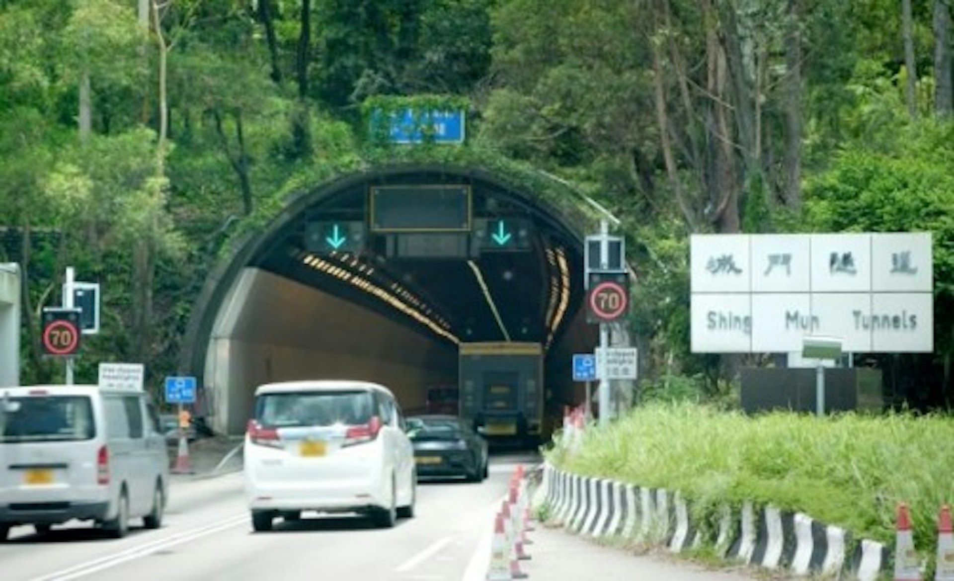 運輸署由12月30日起,新發出的「行車證」不再載有屆滿日期,車主每次續牌後可沿用同一張,無需更換。(資料圖片/運輸署圖片) 運輸署由12月30日起,新發出的「行車證」不再載有屆滿日期,車主每次續牌後可沿用同一張,無需更換。(資料圖片/運輸署圖片)