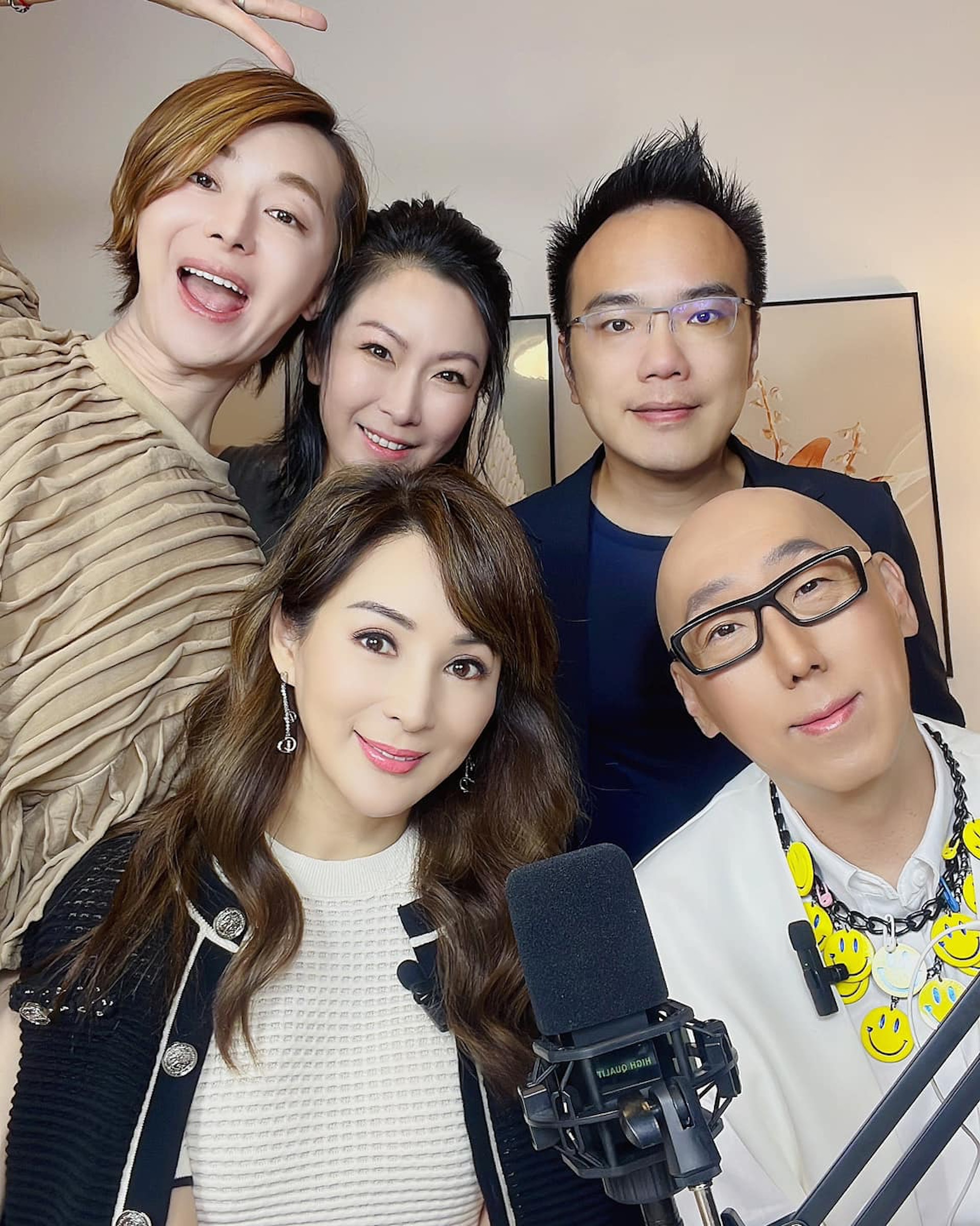 羅霖與Nel Nel是同事、鄰居、多年好友,近年一齊做直播。(Instagram:candylolam)