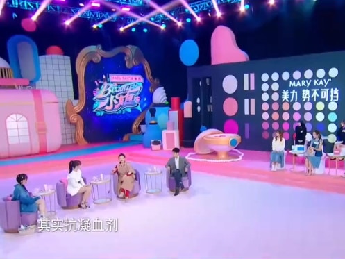 大S提到,「抗凝血劑」主要用來治病,副作用相當可怕。(截圖) 大S提到,「抗凝血劑」主要用來治病,副作用相當可怕。(截圖)