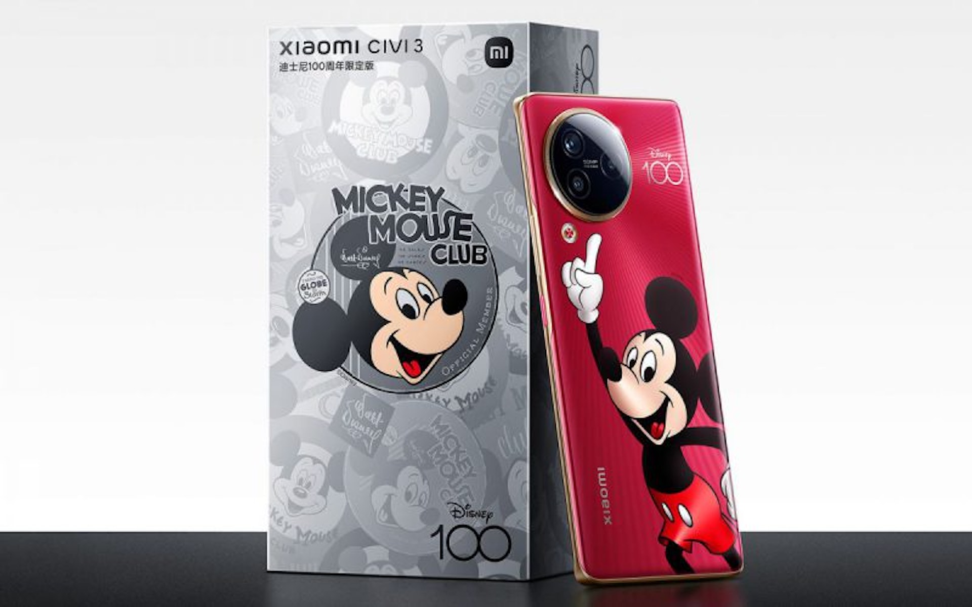 Xiaomi Civi3 迪士尼 100 週年限定版配上獨有「Mickey Mouse Club」主題包裝盒,盒內齊備豐富配件包括專屬機殻、米奇老鼠外觀拔卡針、手機限量編號證書,跟常美 Mickey Mouse 主題貼紙等。(小米官網) Xiaomi Civi3 迪士尼 100 週年限定版配上獨有「Mickey Mouse Club」主題包裝盒,盒內齊備豐富配件包括專屬機殻、米奇老鼠外觀拔卡針、手機限量編號證書,跟常美 Mickey Mouse 主題貼紙等。(小米官網)