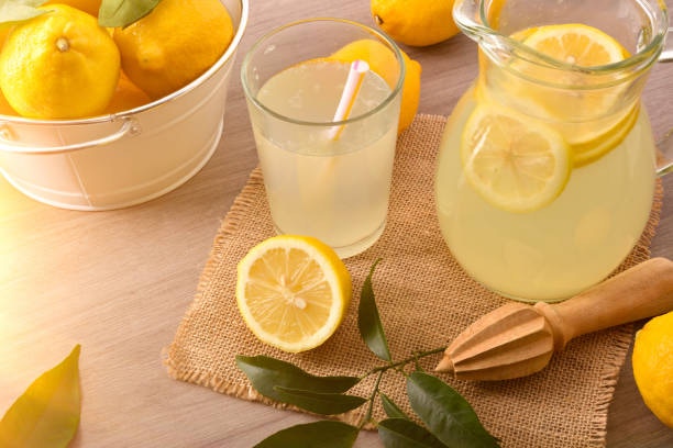 檸檬水。（圖片資料：istockphoto）