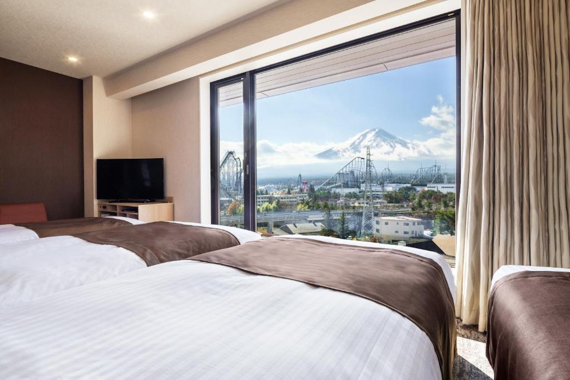 MYSTAYS富士山展望温泉酒店 (HOTEL MYSTAYS Fuji Onsen Resort)(圖片來源:Booking.com) MYSTAYS富士山展望温泉酒店 (HOTEL MYSTAYS Fuji Onsen Resort)(圖片來源:Booking.com)