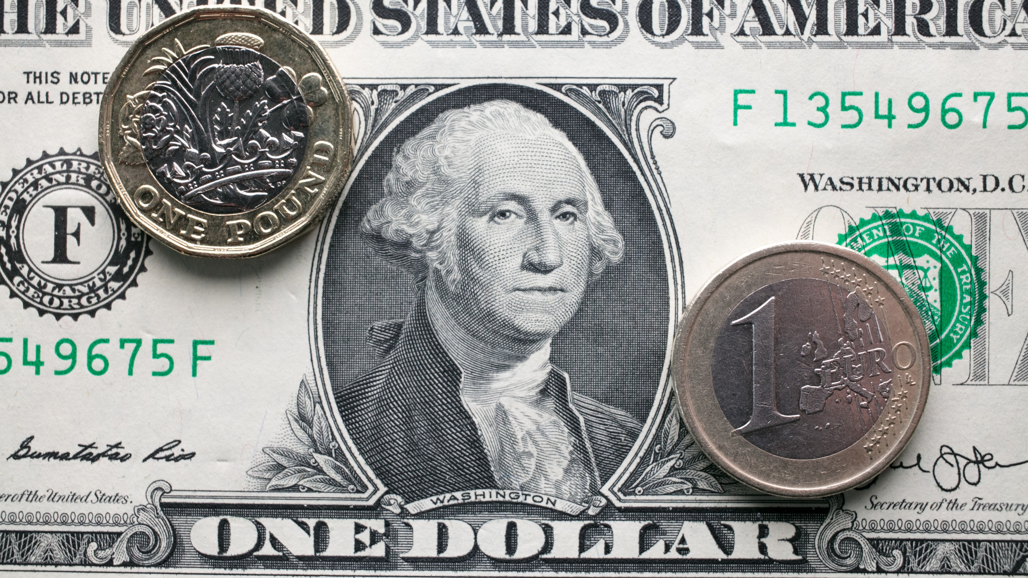 巴基斯坦商務部長：易貨貿易將減少對美元和歐元依賴