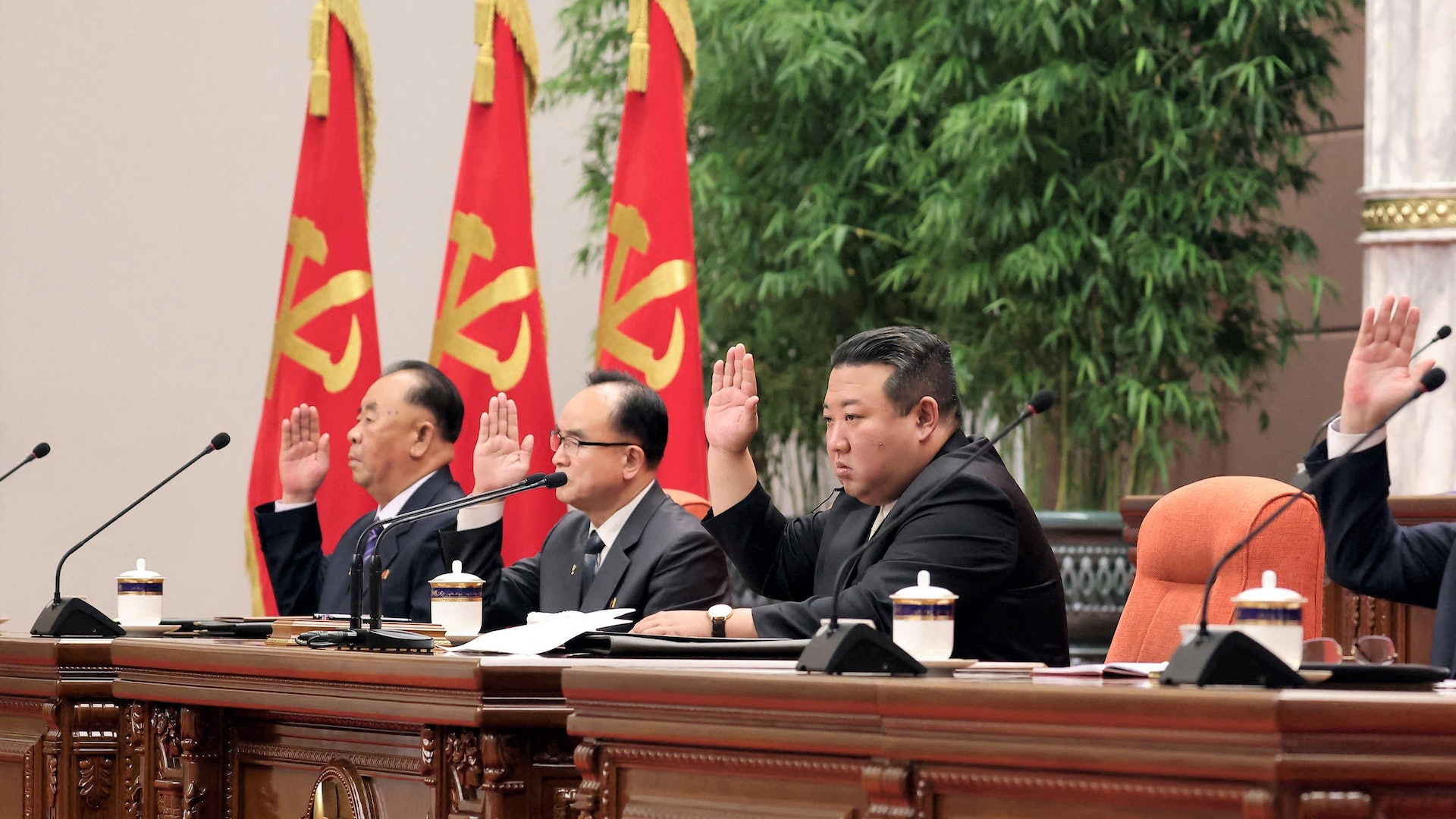 朝鮮勞動黨:盡快再射衛星 聯手「與美敵對國家」 堅持增產核武 朝鮮勞動黨:盡快再射衛星 聯手「與美敵對國家」 堅持增產核武