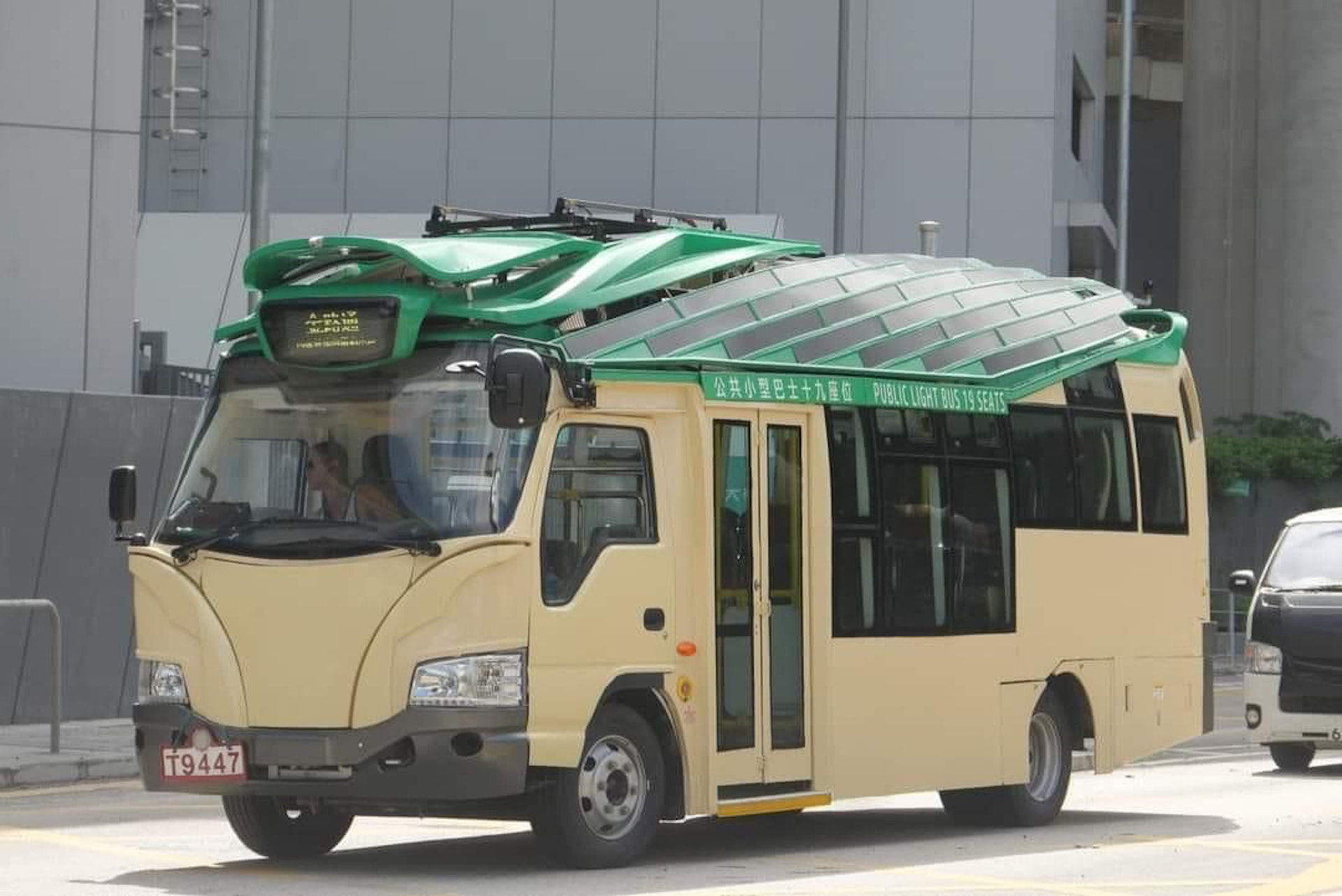 瑞昌汽車的「金路通(Solution)」小巴(網上圖片) 瑞昌汽車的「金路通(Solution)」小巴(網上圖片)