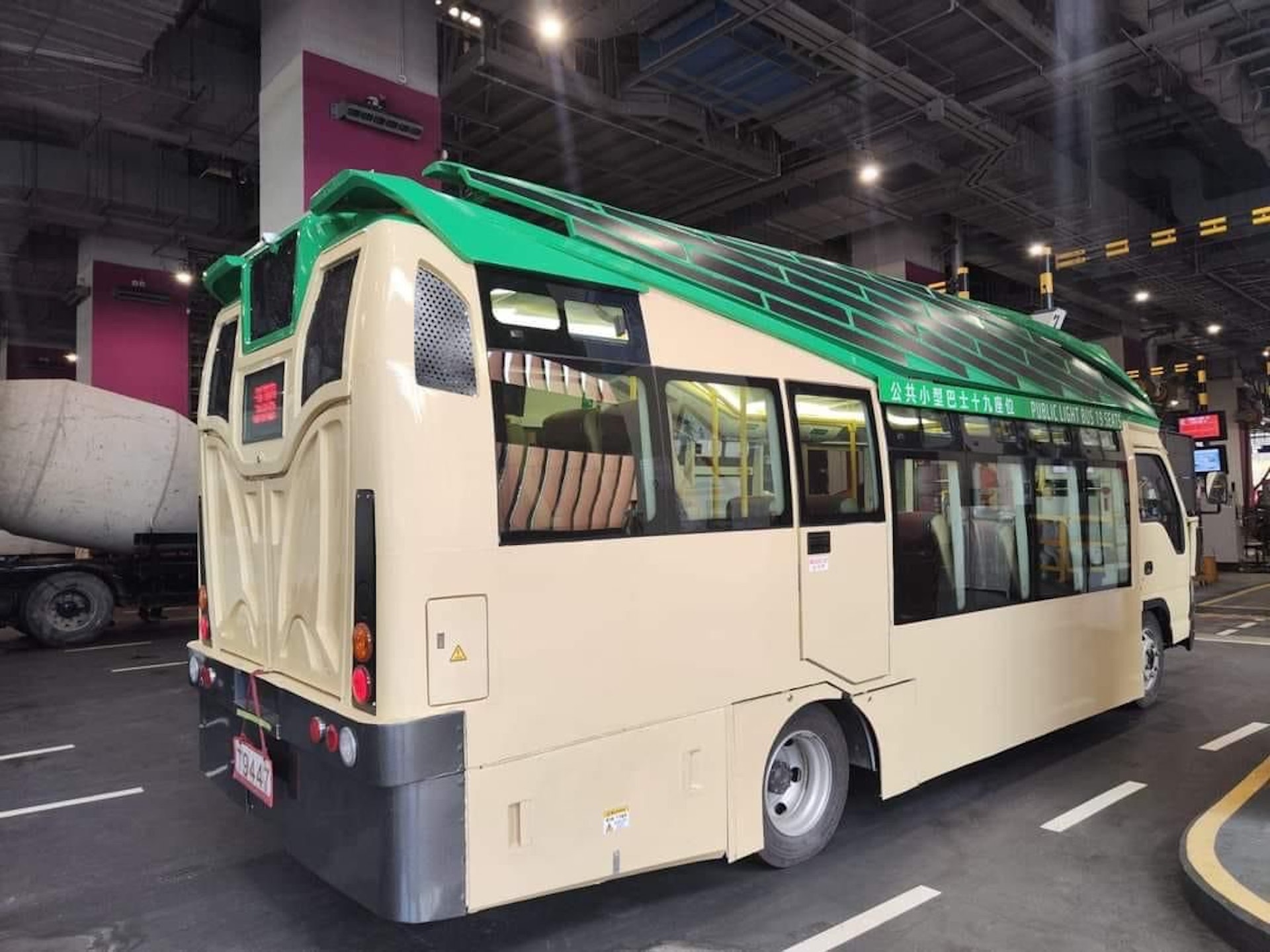 瑞昌汽車的「金路通(Solution)」小巴(網上圖片) 瑞昌汽車的「金路通(Solution)」小巴(網上圖片)