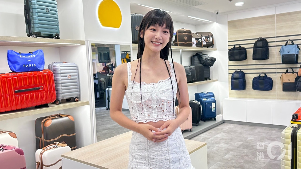 袁澧林自認大頭蝦經常唔見行李:唔係新鮮事 袁澧林自認大頭蝦經常唔見行李:唔係新鮮事