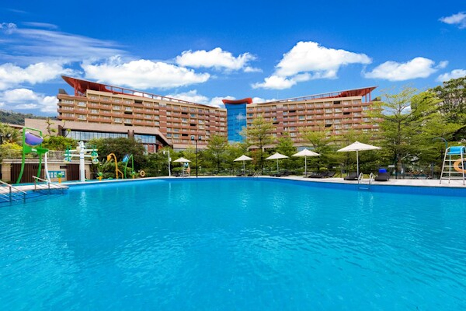 鶴山方圓福朋喜來登酒店(Four Points by Sheraton Guangdong, Heshan)(圖片來源:Agoda) 鶴山方圓福朋喜來登酒店(Four Points by Sheraton Guangdong, Heshan)(圖片來源:Agoda)