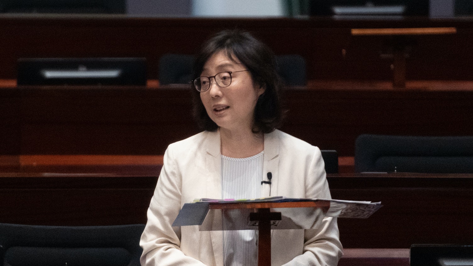 日出康城拆主力牆|甯漢豪:4招應對違法改建、拒發牌管室內設計 日出康城拆主力牆|甯漢豪:4招應對違法改建、拒發牌管室內設計