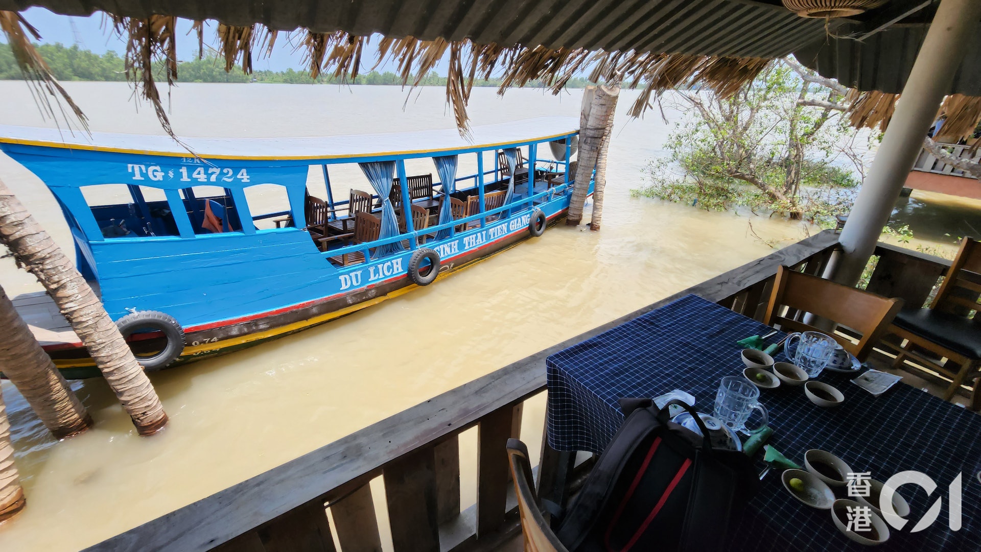 (何以諾攝) (何以諾攝)