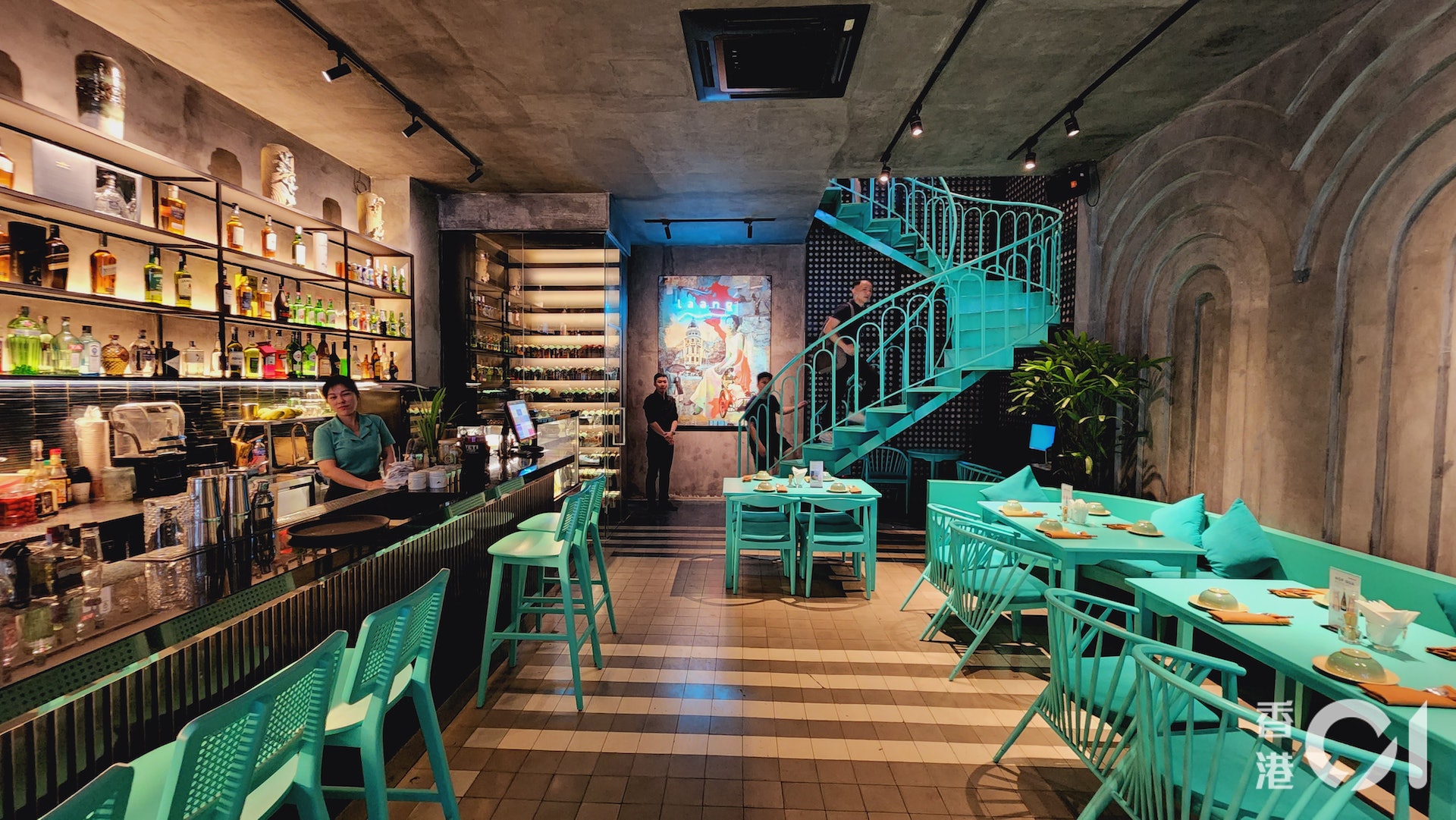 (何以諾攝) (何以諾攝)