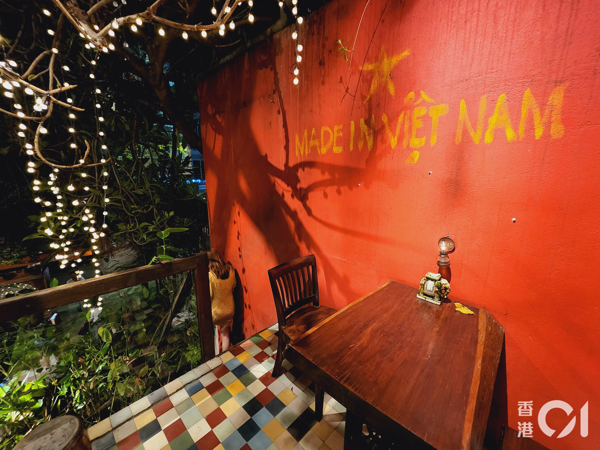 (何以諾攝) (何以諾攝)