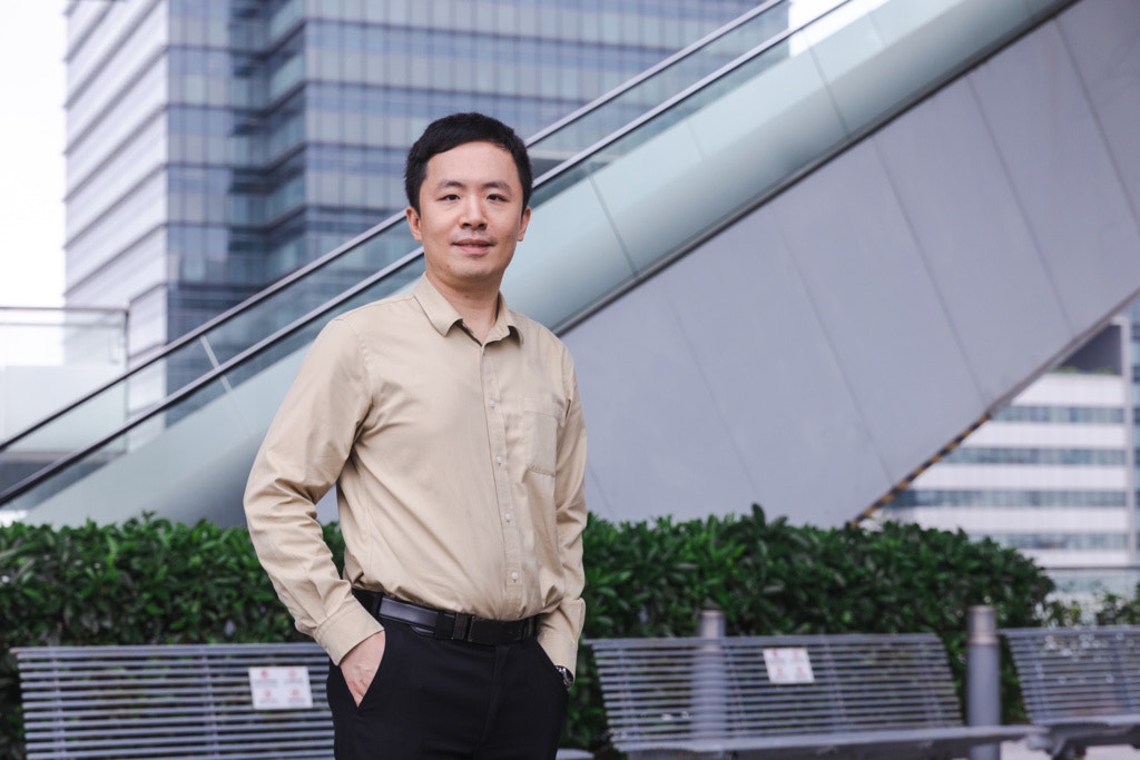 周梓傑（Brian）認為課程教授的語言和溝通技巧，助他在職場與人溝通更能發揮優勢，加強自信。