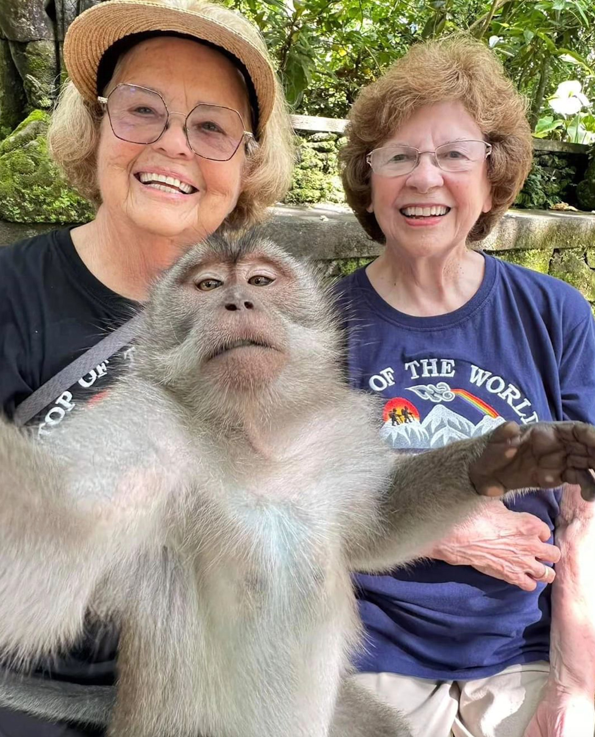 她們指自己十分享受這次旅程,將會計劃下一次的旅遊。(IG@aroundtheworldat80) 她們指自己十分享受這次旅程,將會計劃下一次的旅遊。(IG@aroundtheworldat80)