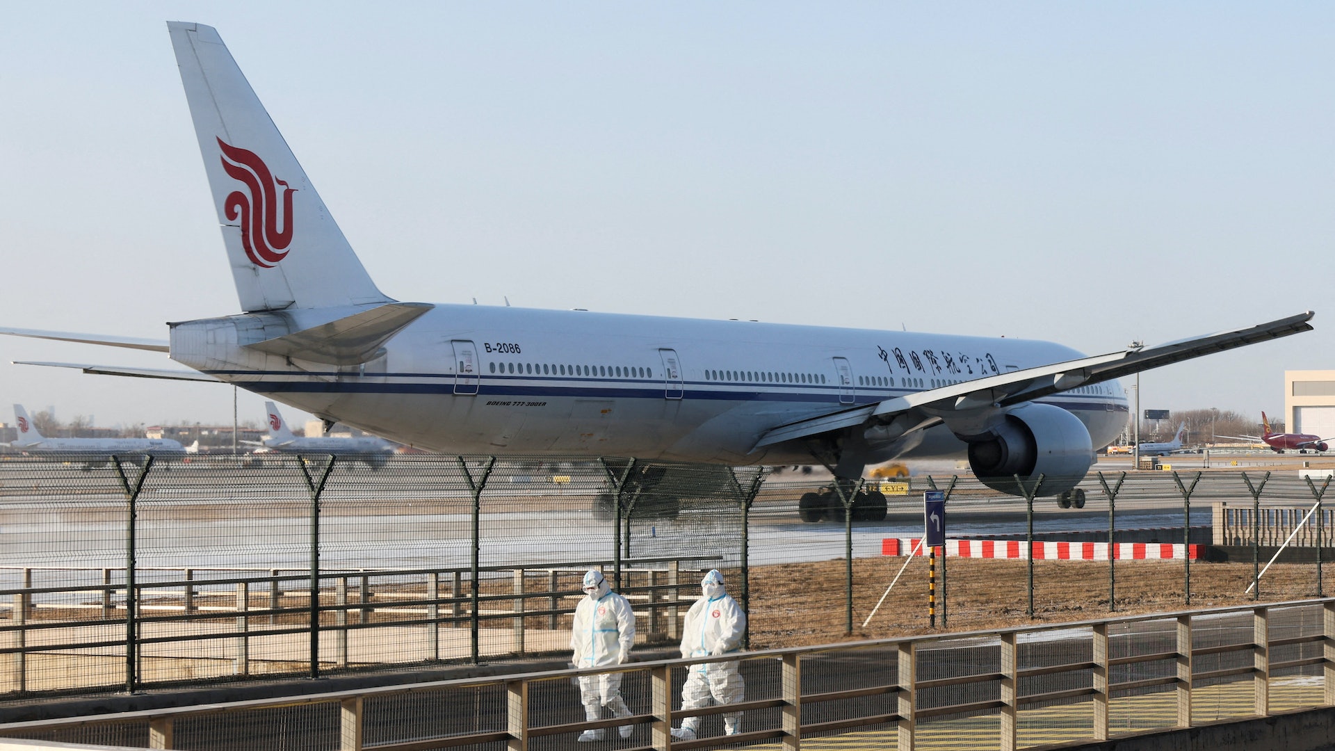 中俄2023年航空客運量大增10倍 俄媒:兩國航班數量增加 中俄2023年航空客運量大增10倍 俄媒:兩國航班數量增加