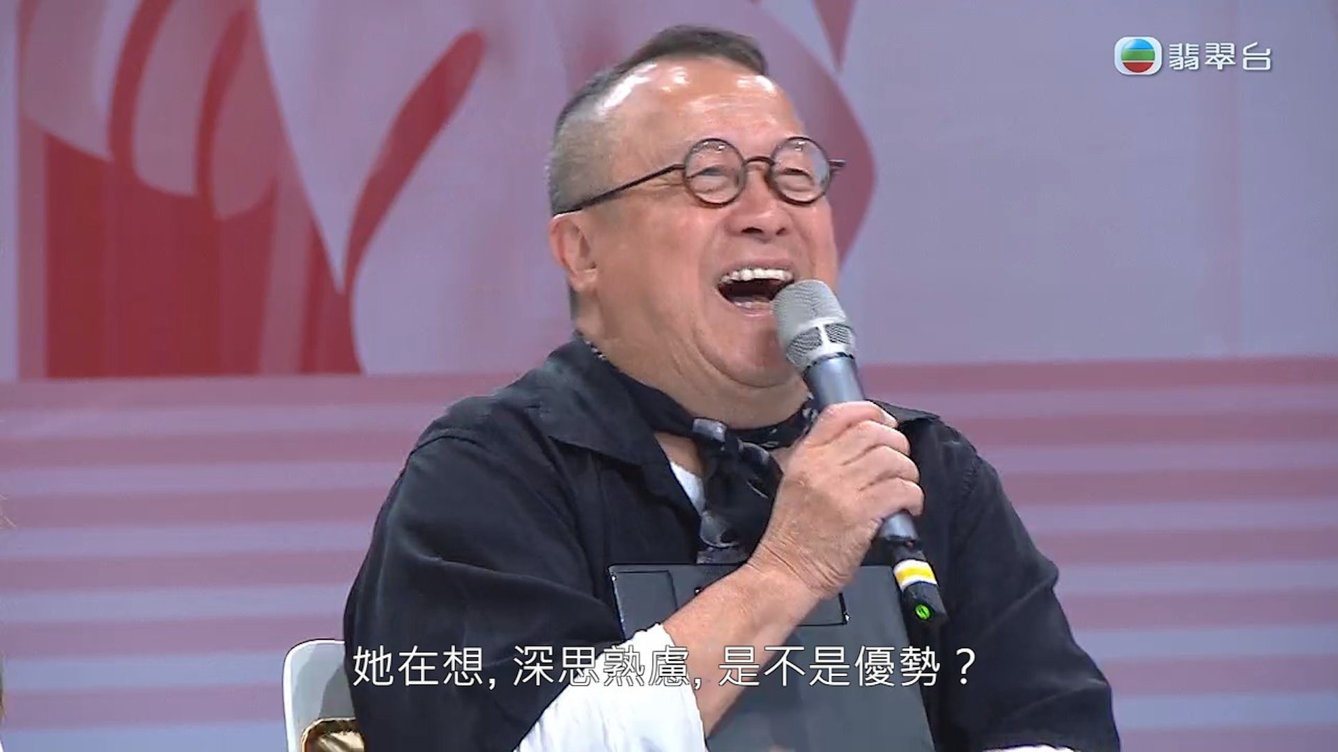 曾志偉就直言：「我都唔記得睇面形，行出嚟我只係睇到57號。」（《2023香港小姐競選》終極面試 / 截圖）