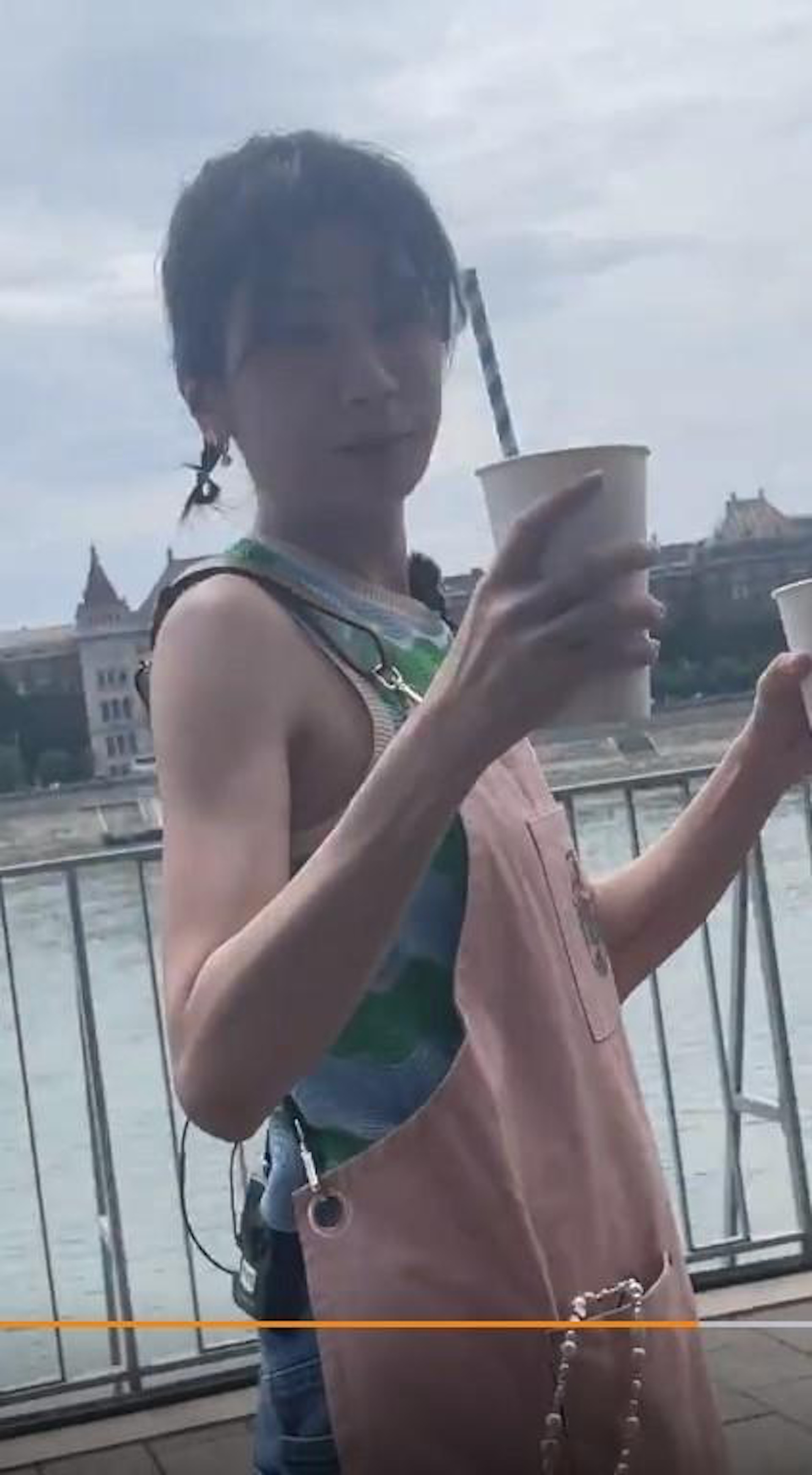 落手落腳開工。(微博圖片) 落手落腳開工。(微博圖片)