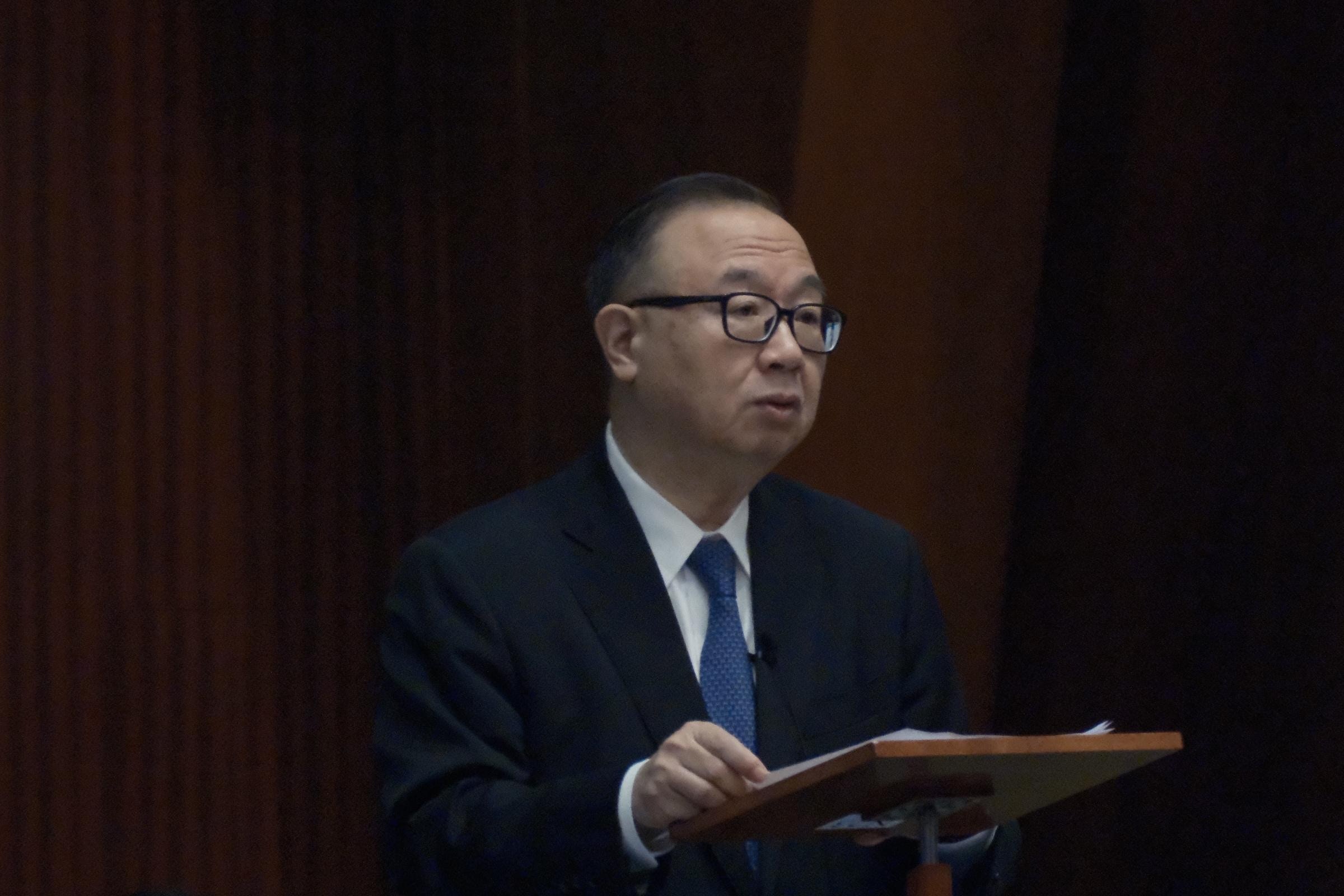 立法會二讀區議會改革方案，廖長江表示，法案委員會不會提出修正案。（盧翊銘攝）