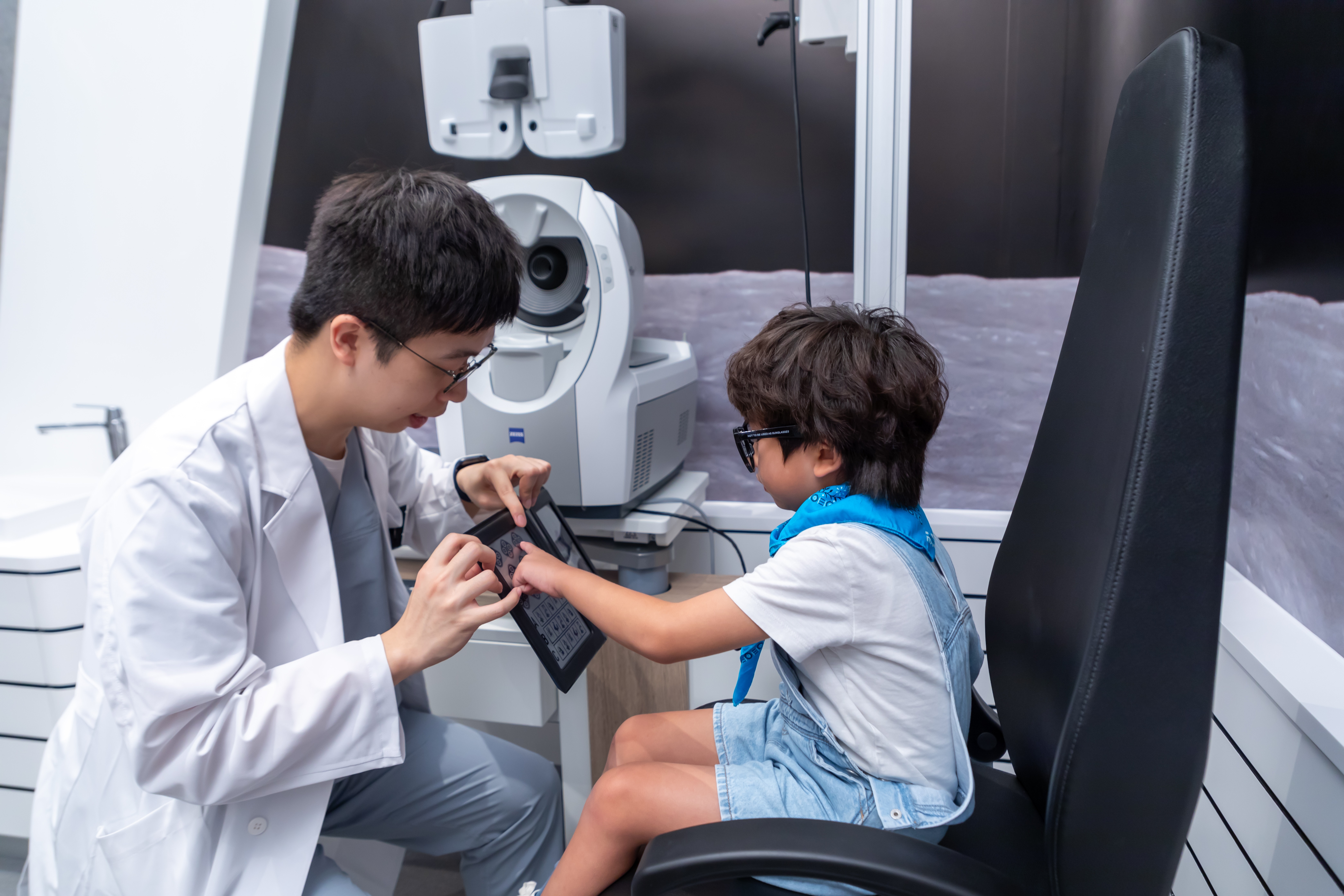 清晰近視防控中心