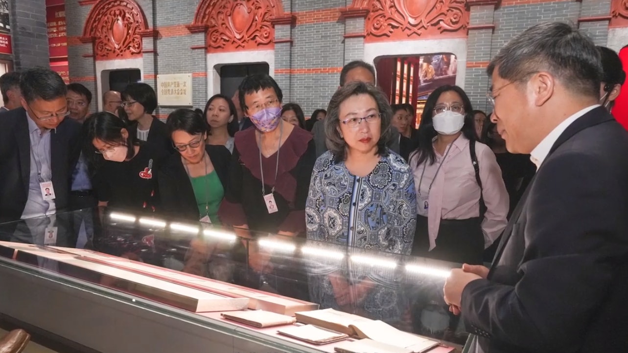 公務員將有序恢復內地培訓交流 楊何蓓茵:樹立學習國家事務榜樣 公務員將有序恢復內地培訓交流 楊何蓓茵:樹立學習國家事務榜樣