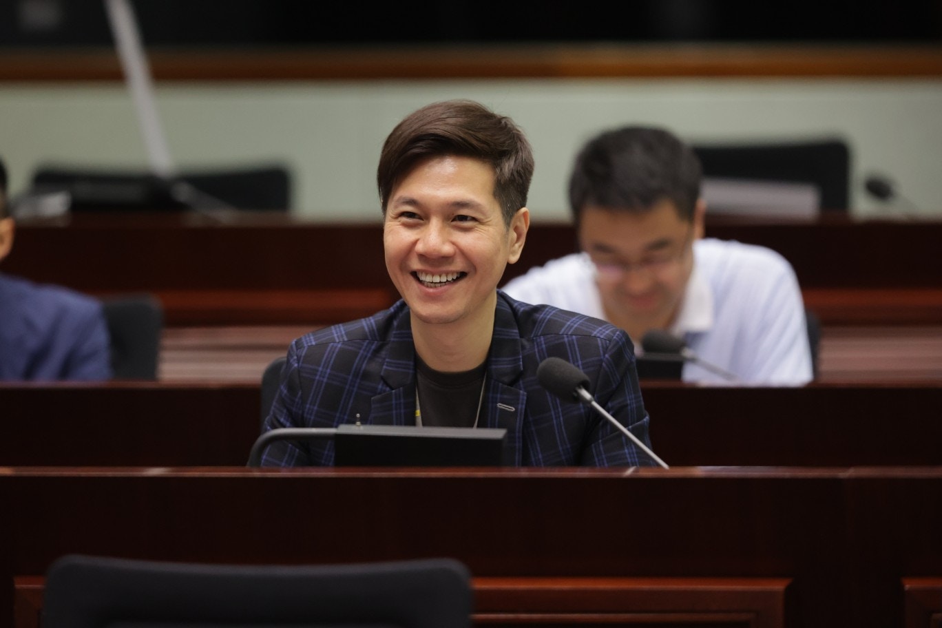 吳傑莊關注東九龍缺乏文體設施用地。（蘇煒然攝）